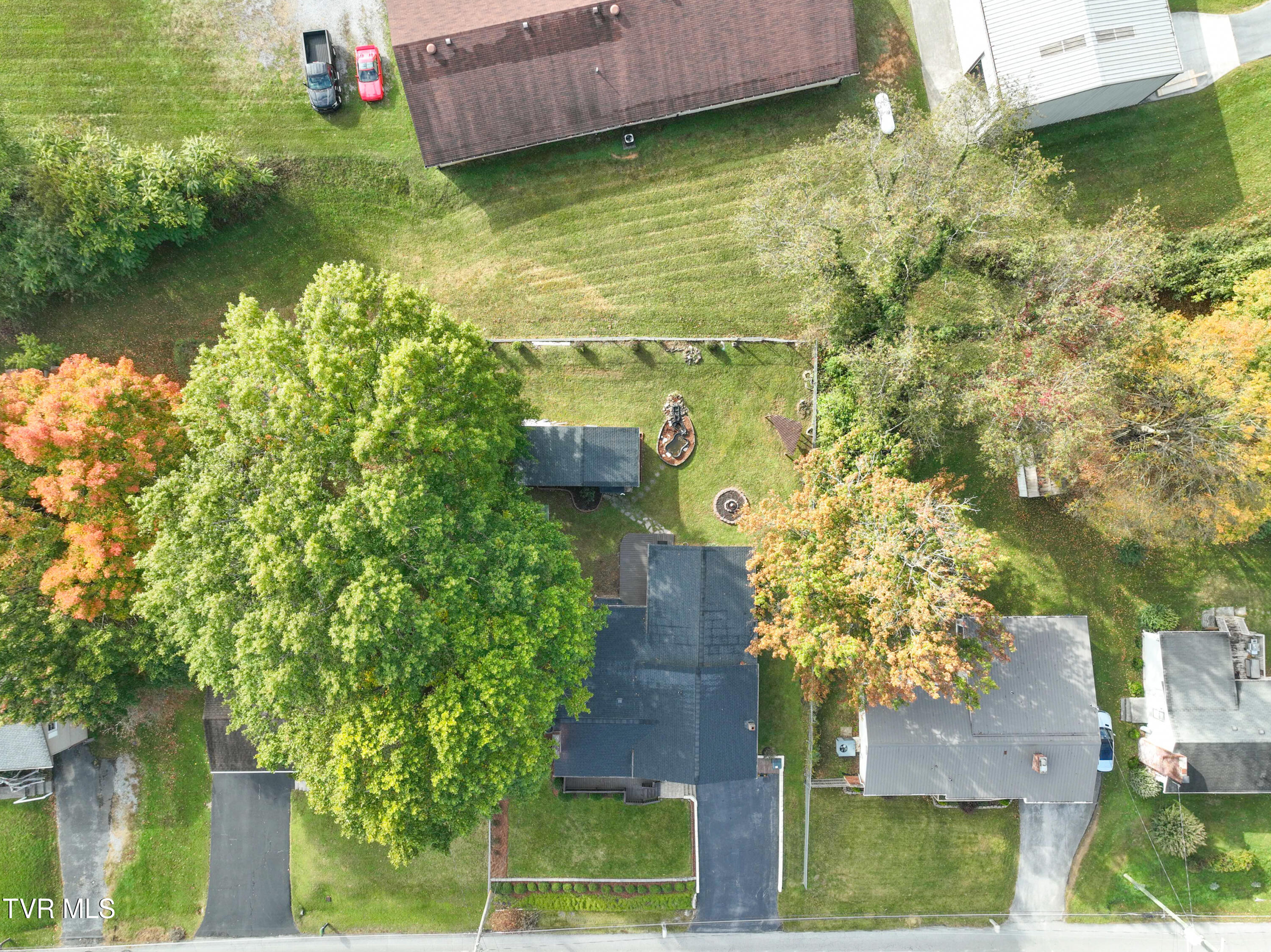 288 Robin Circle, Bristol, Virginia image 42