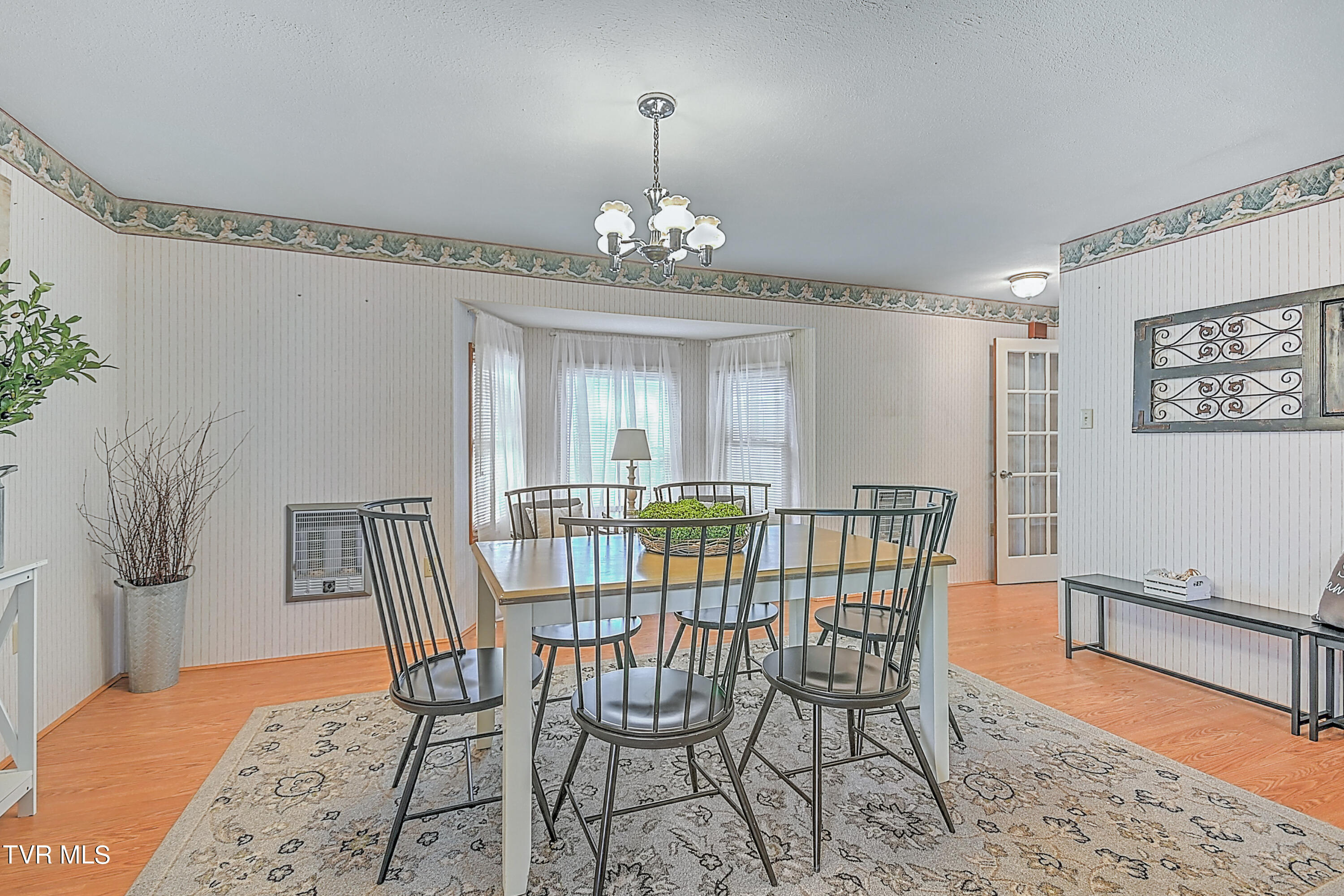 288 Robin Circle, Bristol, Virginia image 15