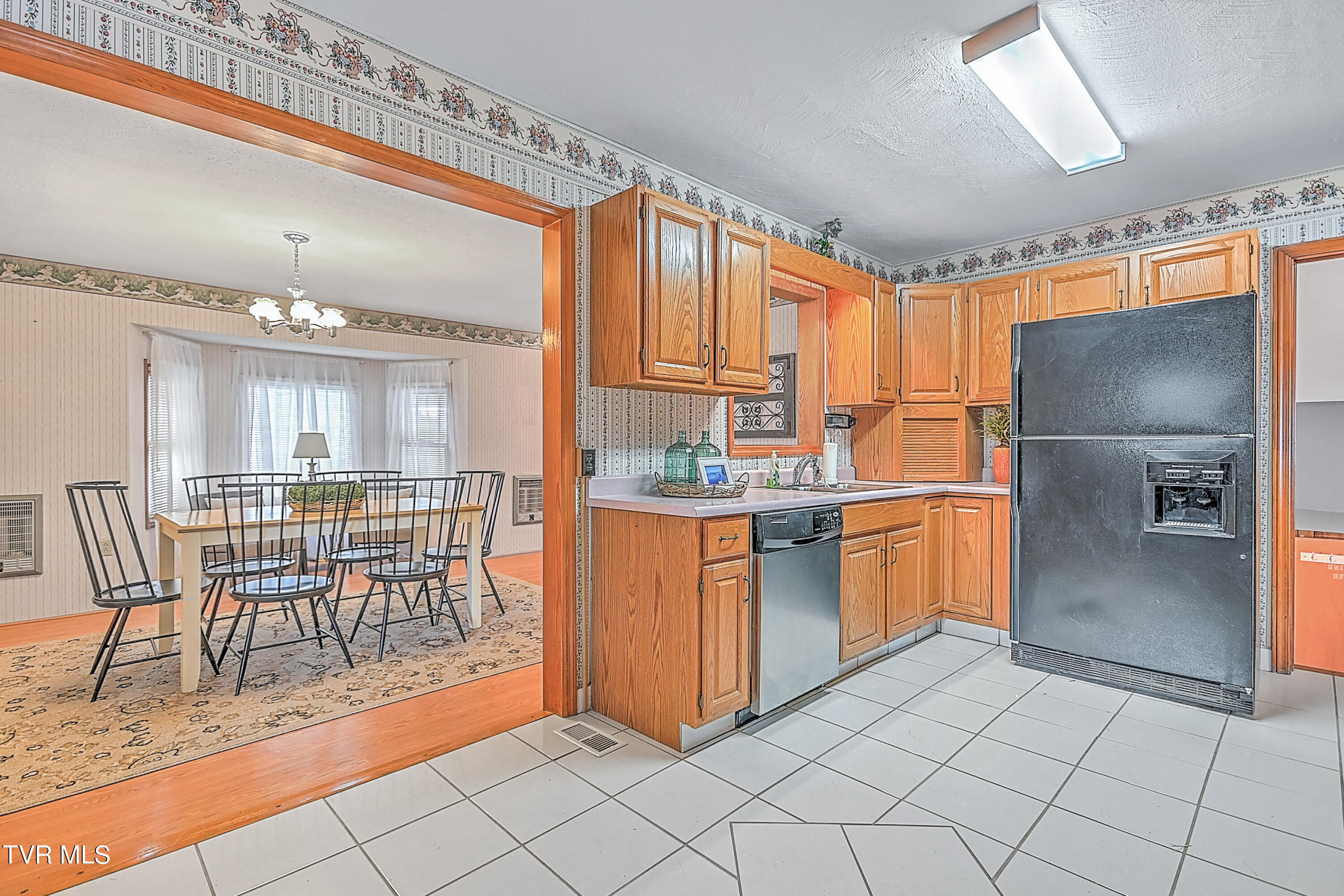 288 Robin Circle, Bristol, Virginia image 13