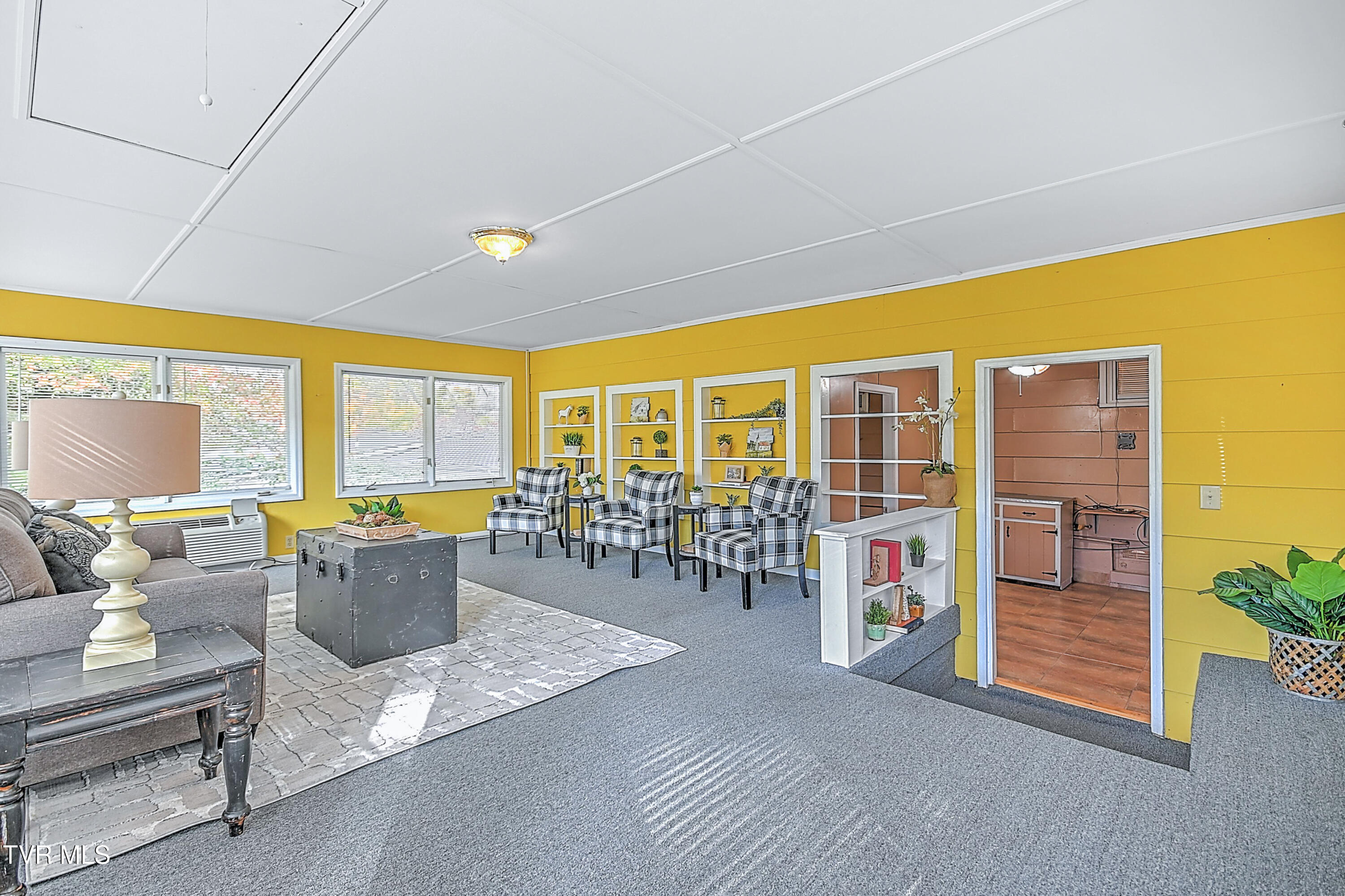 288 Robin Circle, Bristol, Virginia image 22