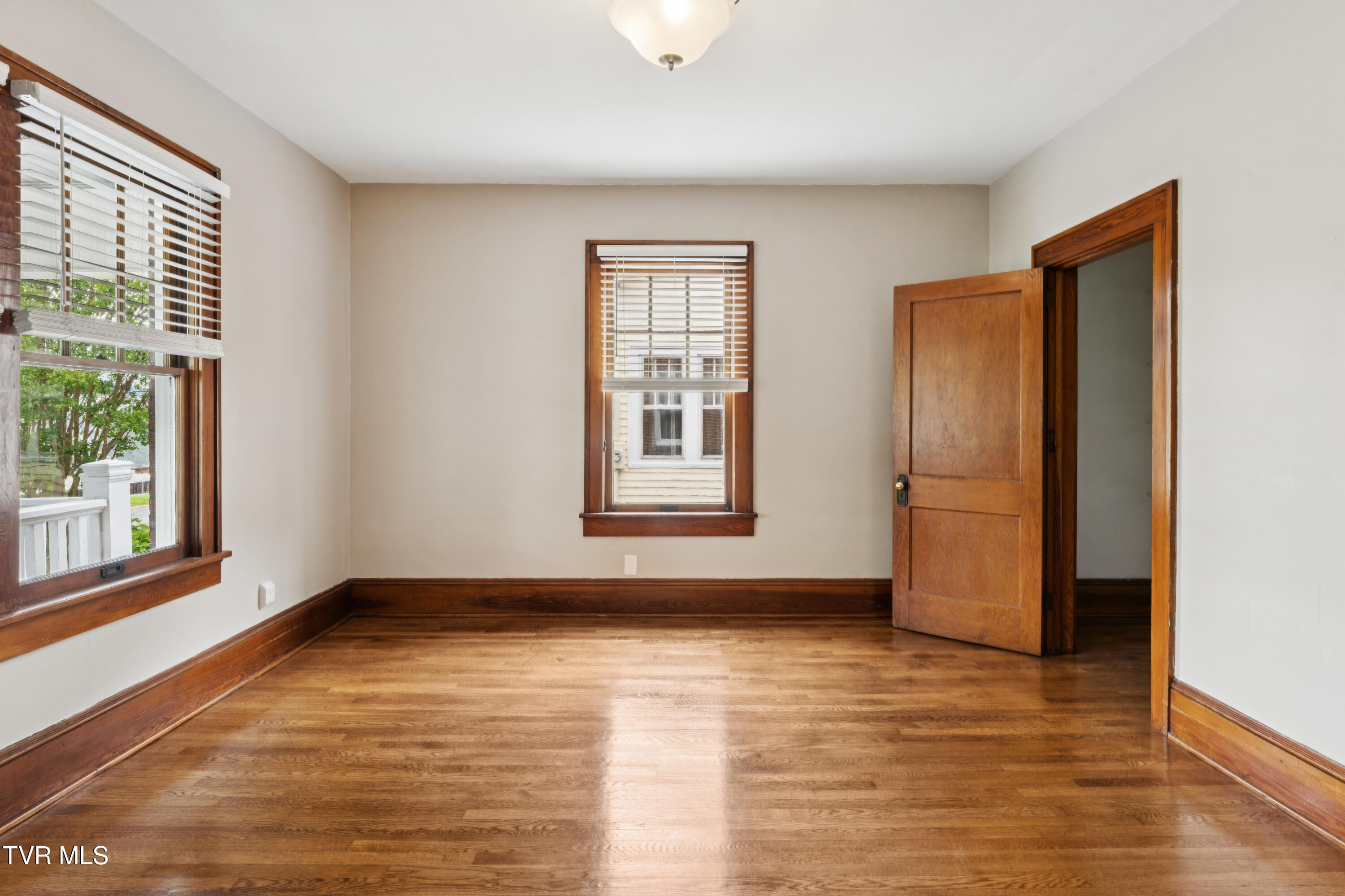 110 I Street, Elizabethton, Tennessee image 14