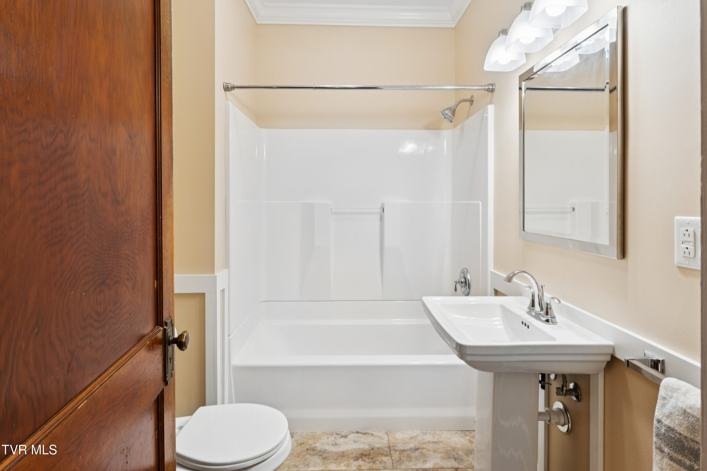 110 I Street, Elizabethton, Tennessee image 27