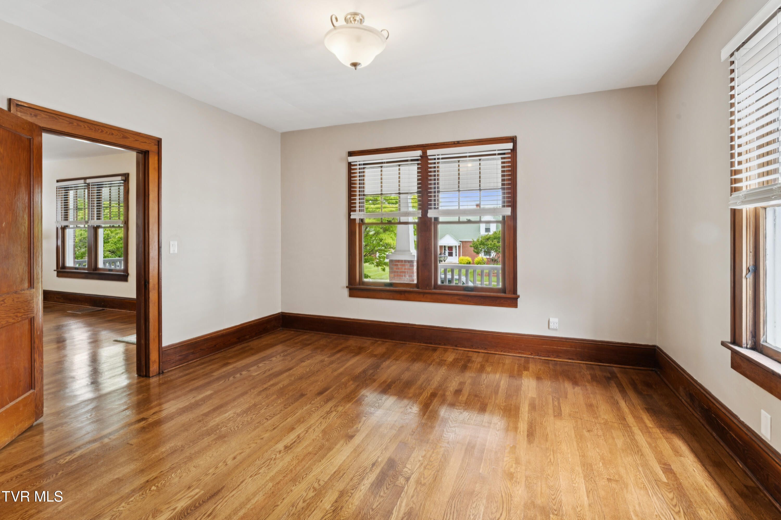 110 I Street, Elizabethton, Tennessee image 15