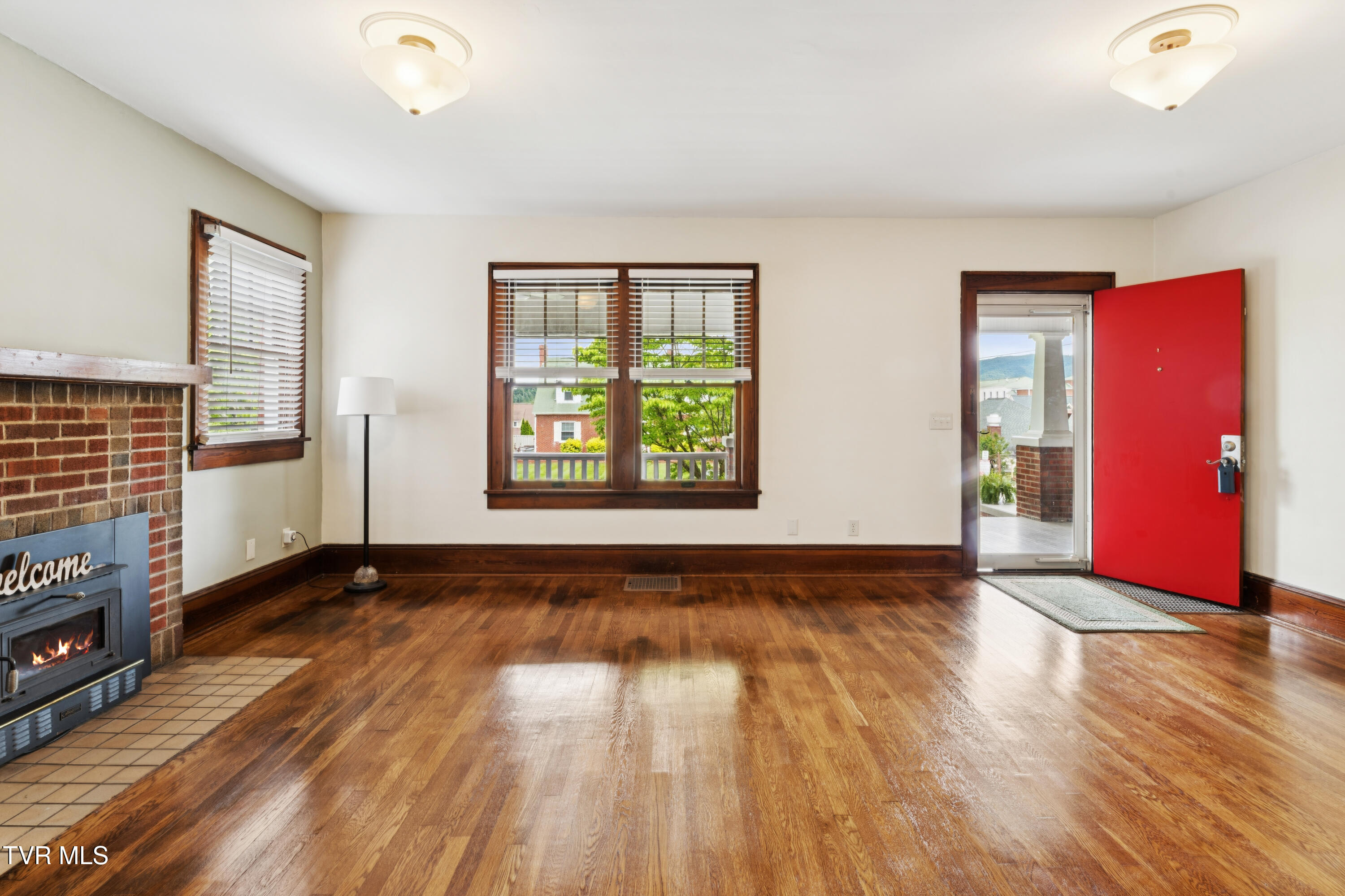 110 I Street, Elizabethton, Tennessee image 10