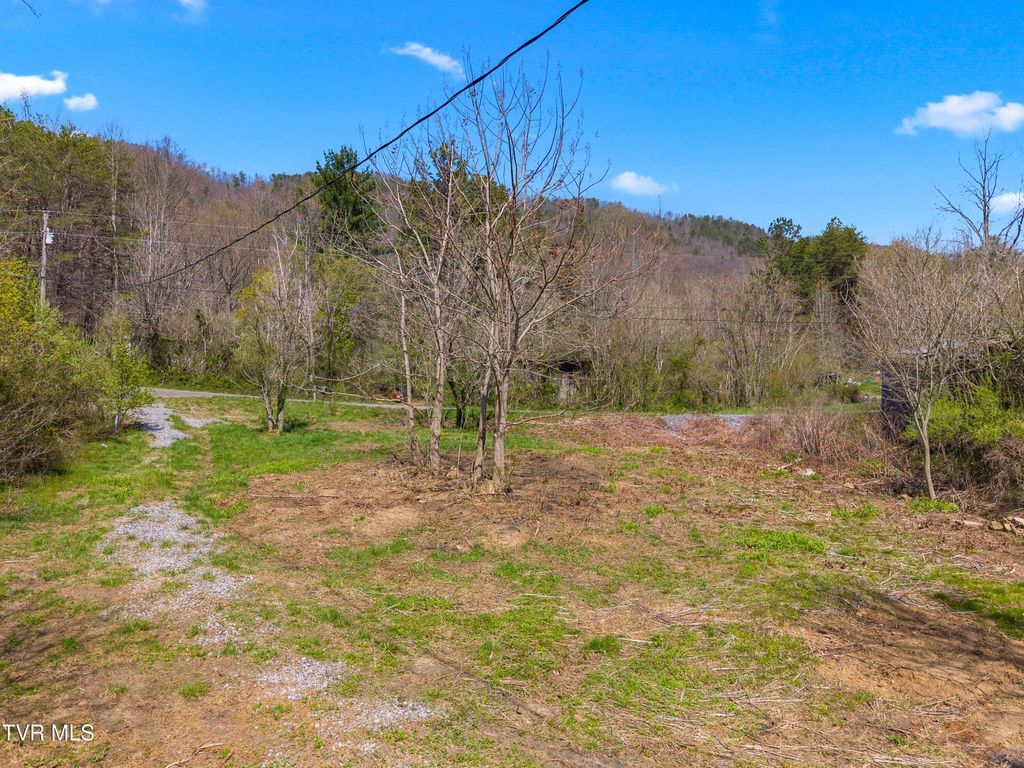 Photo of 290 Cave Springs Road, Rogersville, TN 37857 (MLS # 9993042)