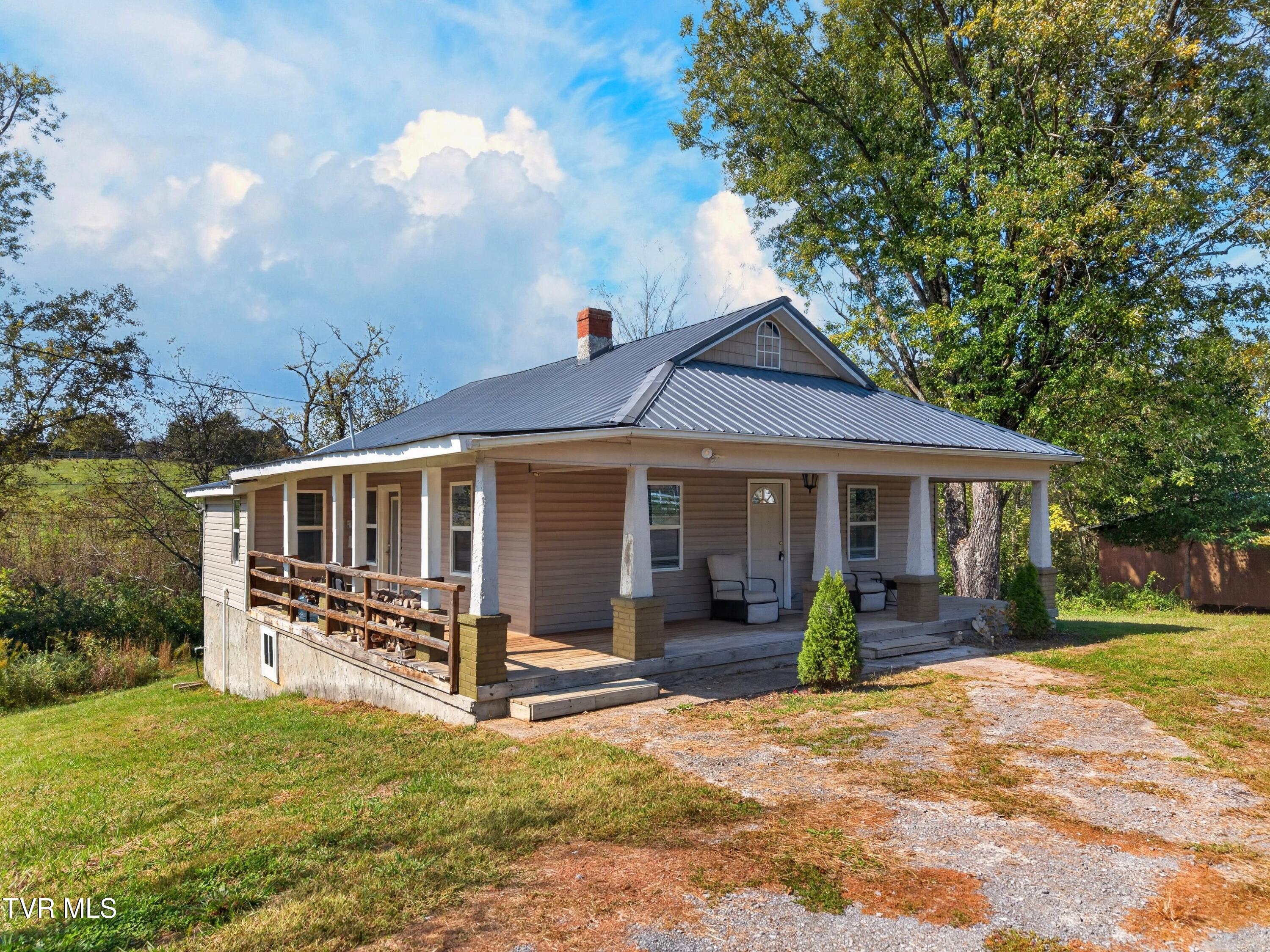 717 North Highway 70