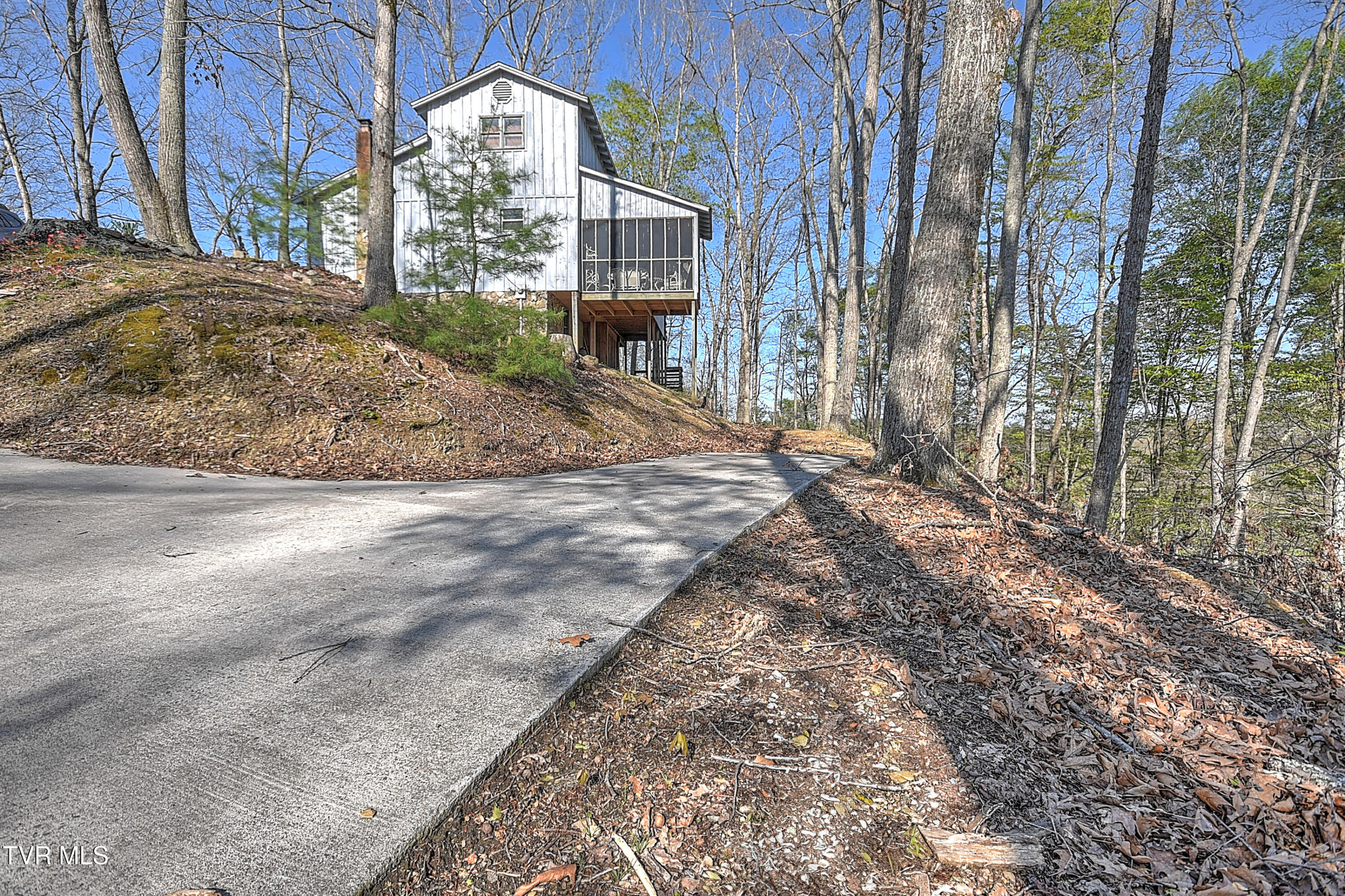 901 Bristol Caverns Highway, Bristol, Tennessee image 42