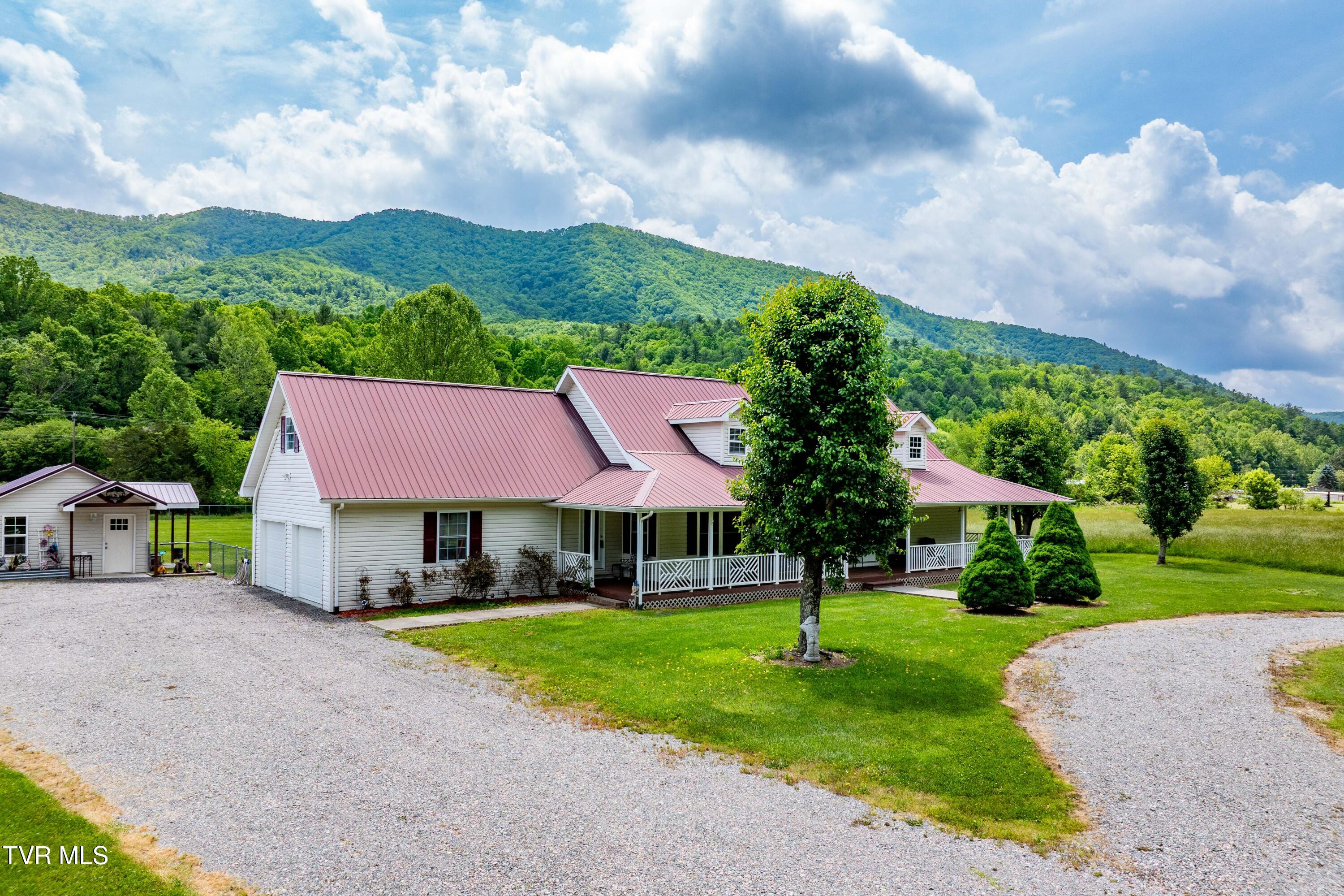 297 Old Highway 67, Butler, Tennessee image 16