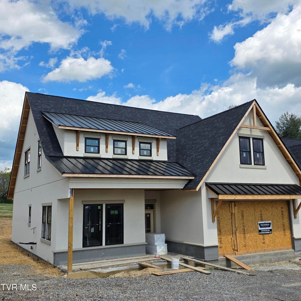 Photo of 812 Country Club Court, Johnson City, TN 37601 (MLS # 9995418)