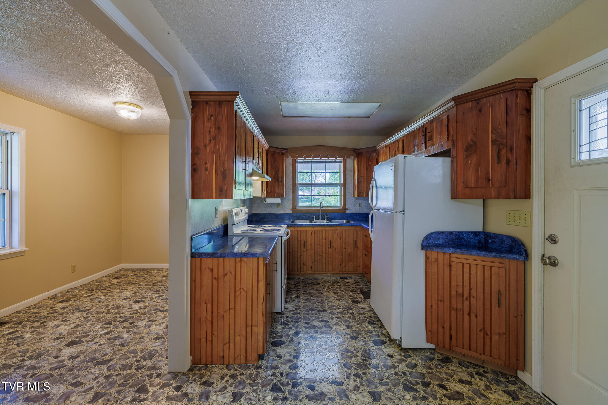 960 North Central Avenue