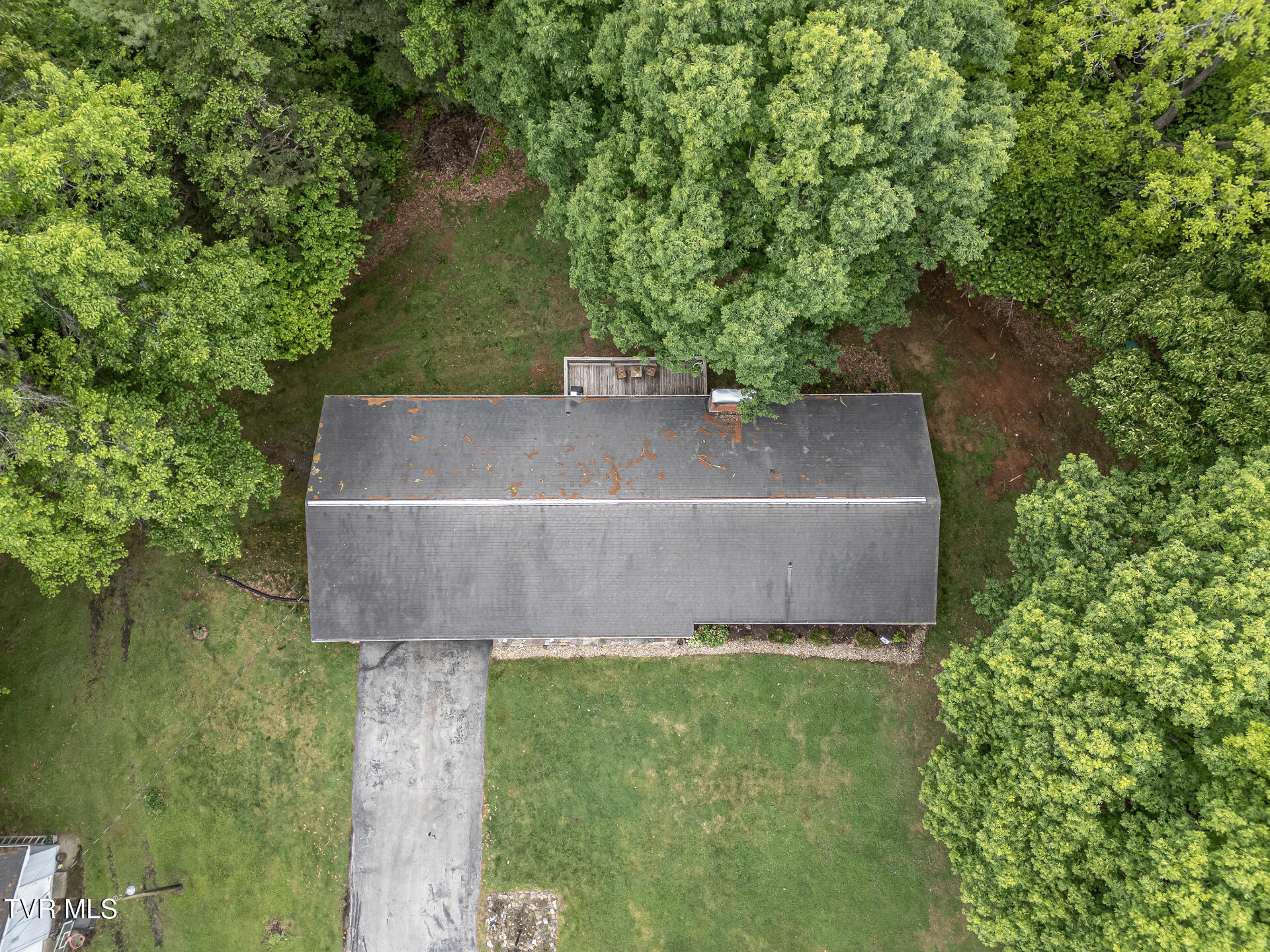 290 Wooded Heights