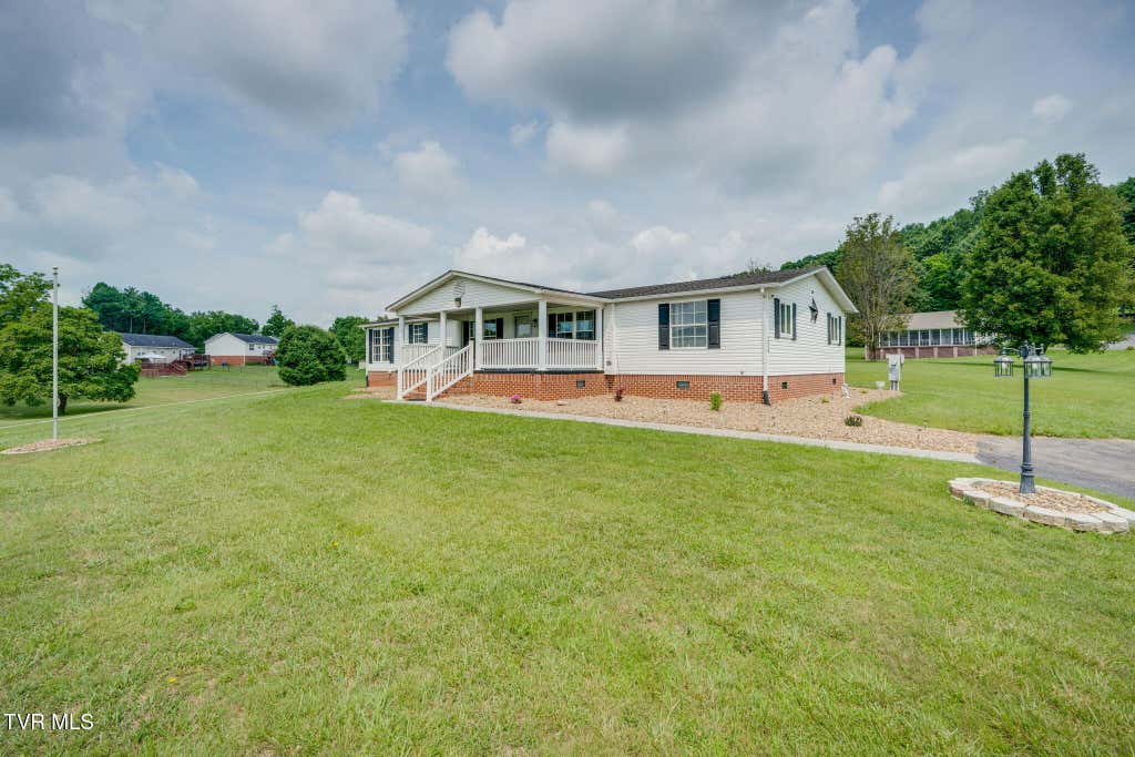 Photo of 324 Louise Lane, Blountville, TN 37617 (MLS # 9997456)