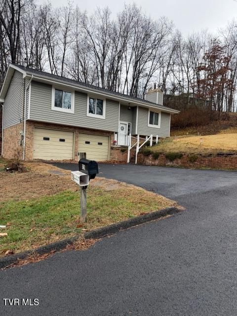 Homes For Sale - 226 Shadow Hill Lane<br/> Bristol, VA 24201