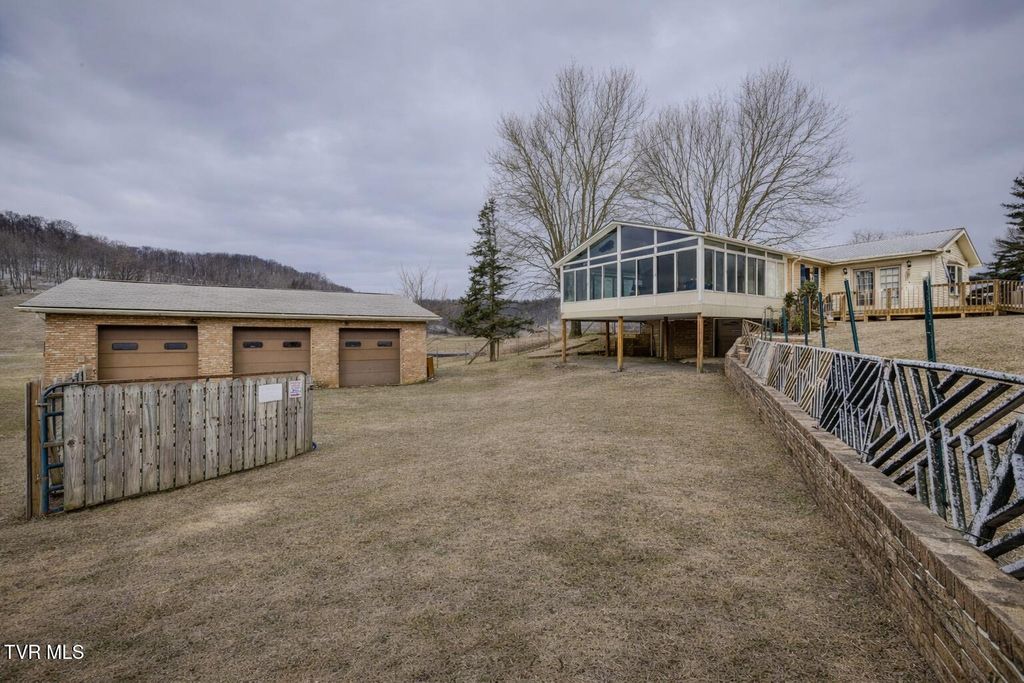 Photo of 20483 Hoot Owl Road, Bristol, VA 24202 (MLS # 9990613)