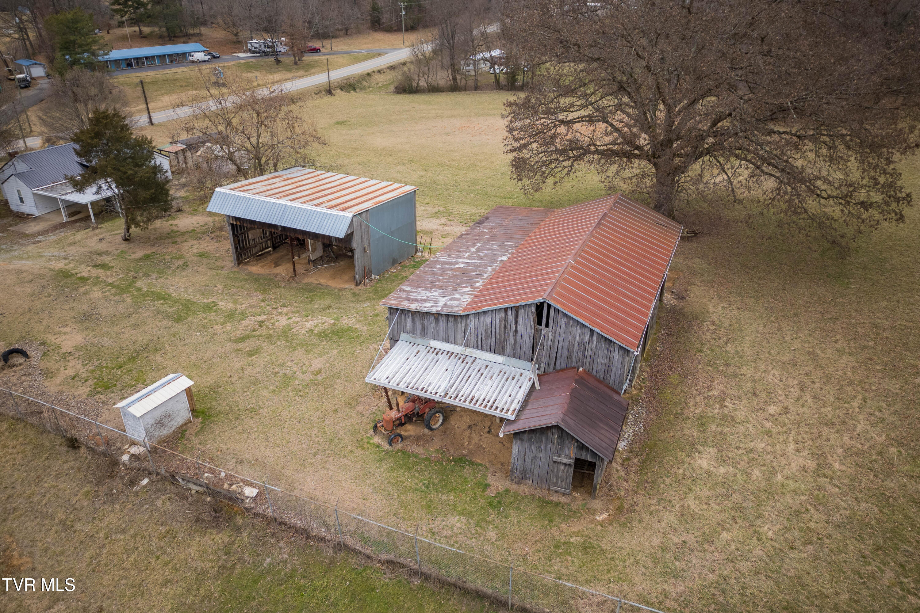 7958 Blue Springs Parkway