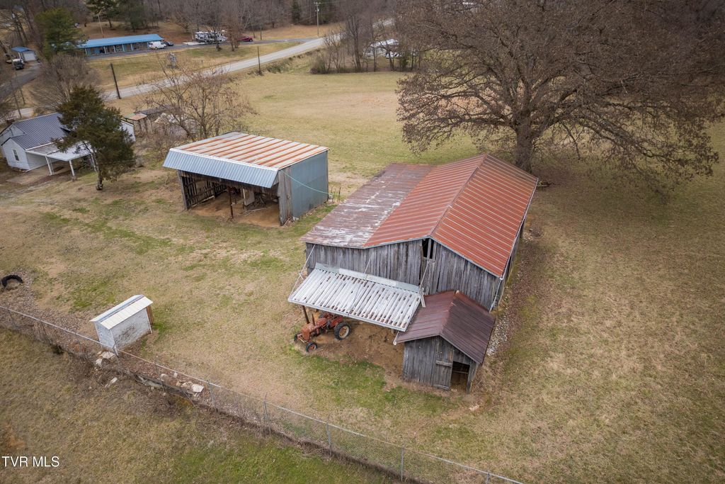 Photo of 7958 Blue Springs Parkway, Mosheim, TN 37818 (MLS # 9991604)