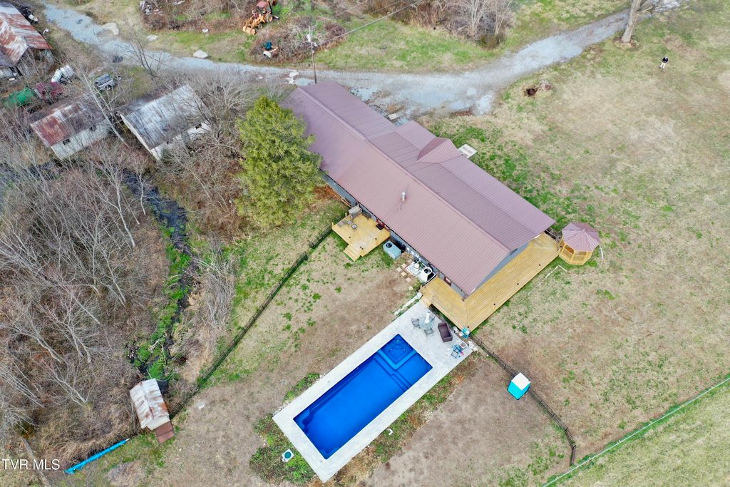 Photo of 220 Pleasant Hill Road, Chuckey, TN 37641 (MLS # 9990211)