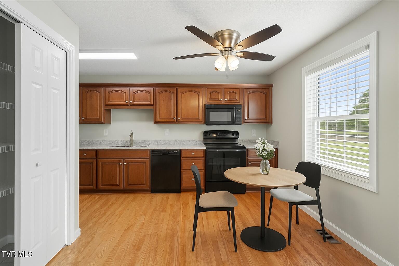 820 Liberty Bell Boulevard #2, Johnson City, Tennessee image 18