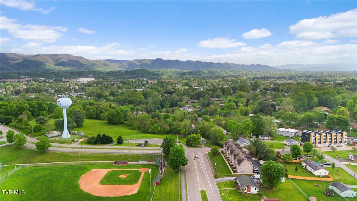 820 Liberty Bell Boulevard #2, Johnson City, Tennessee image 48