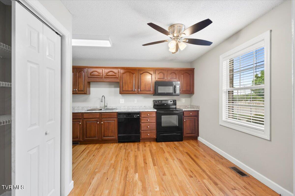 820 Liberty Bell Boulevard #2, Johnson City, Tennessee image 13