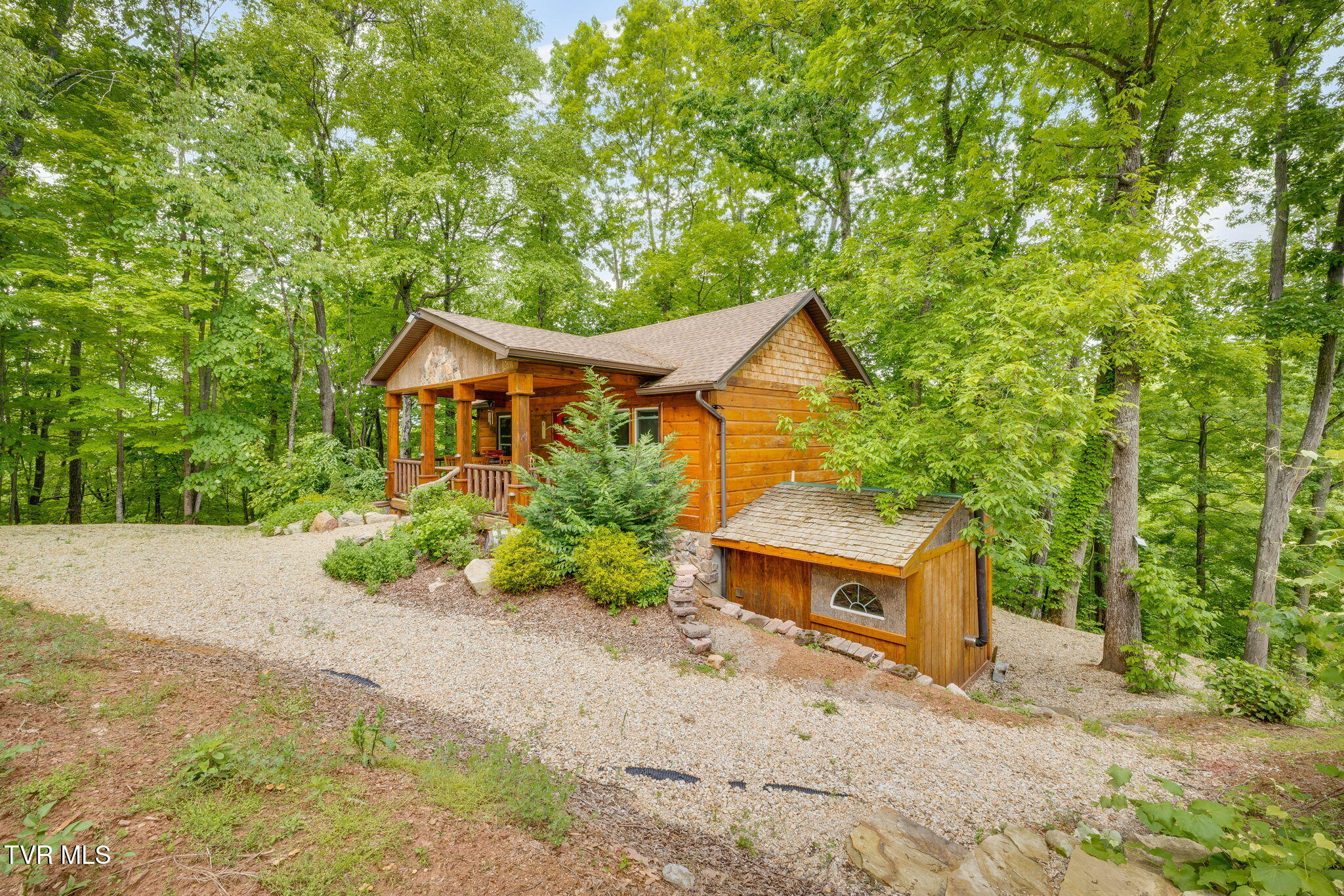 438 Willow Springs Road, Elizabethton, Tennessee image 27