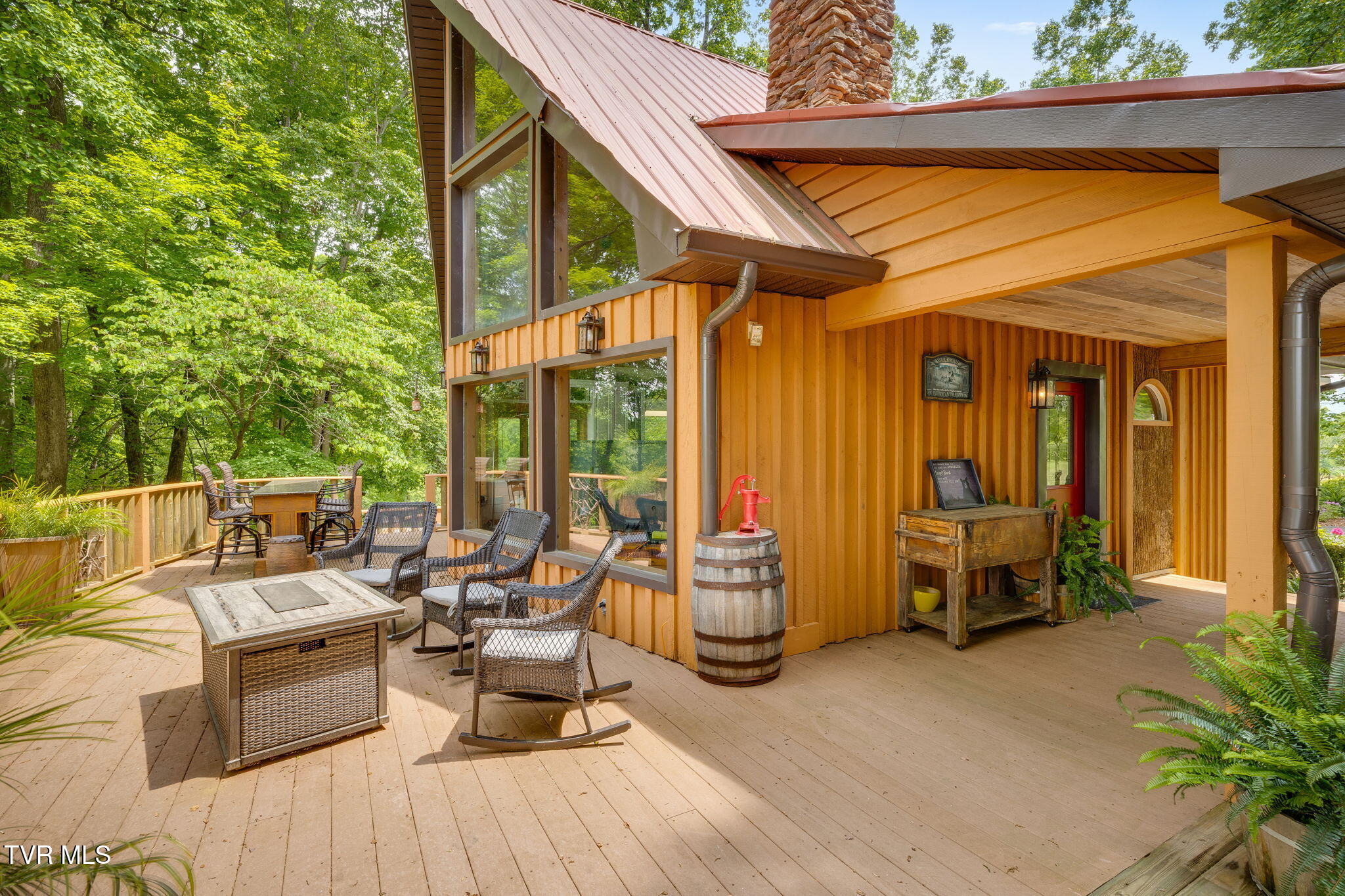438 Willow Springs Road, Elizabethton, Tennessee image 17
