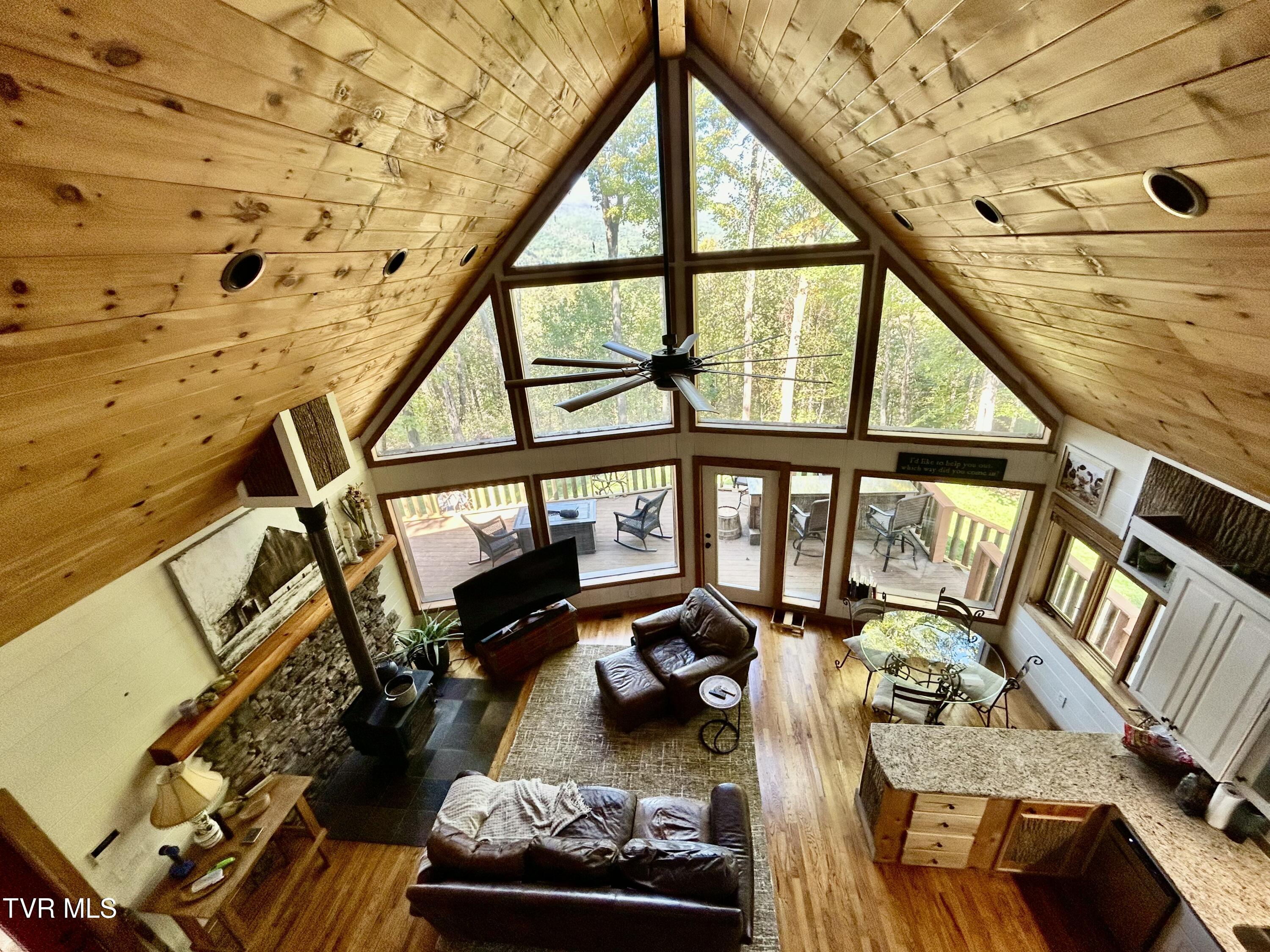 438 Willow Springs Road, Elizabethton, Tennessee image 49