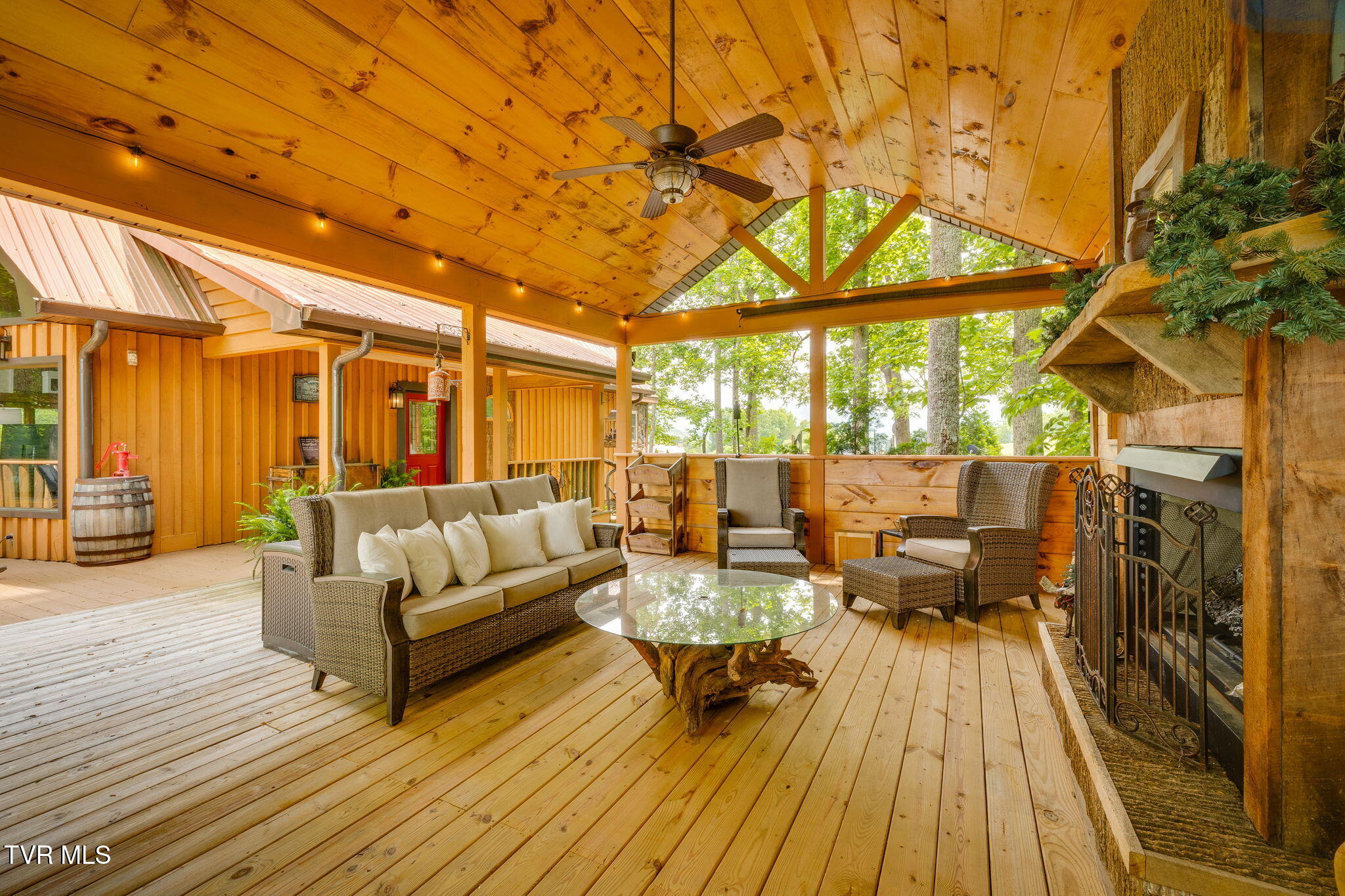 438 Willow Springs Road, Elizabethton, Tennessee image 21