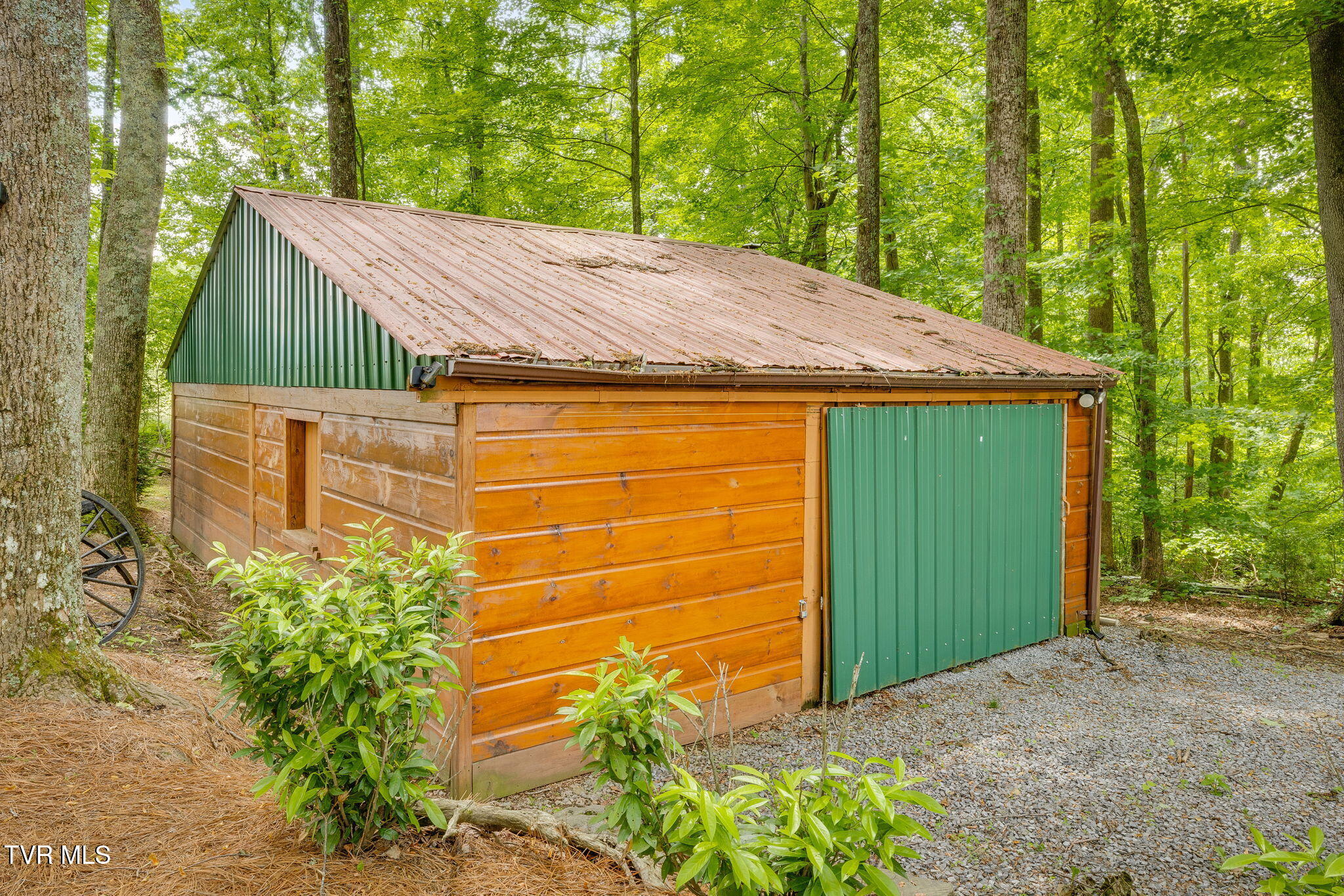 438 Willow Springs Road, Elizabethton, Tennessee image 32