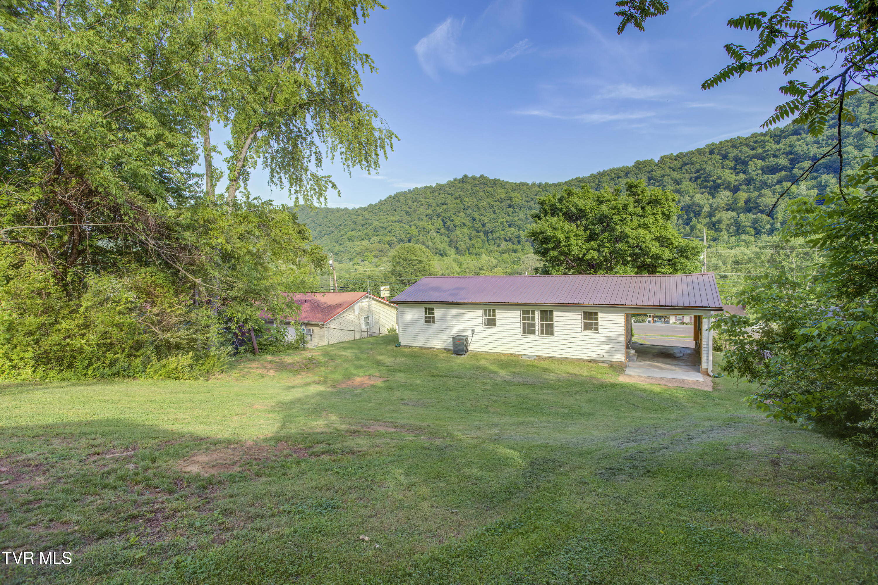 2540 Volunteer Parkway, Bristol, Tennessee image 7