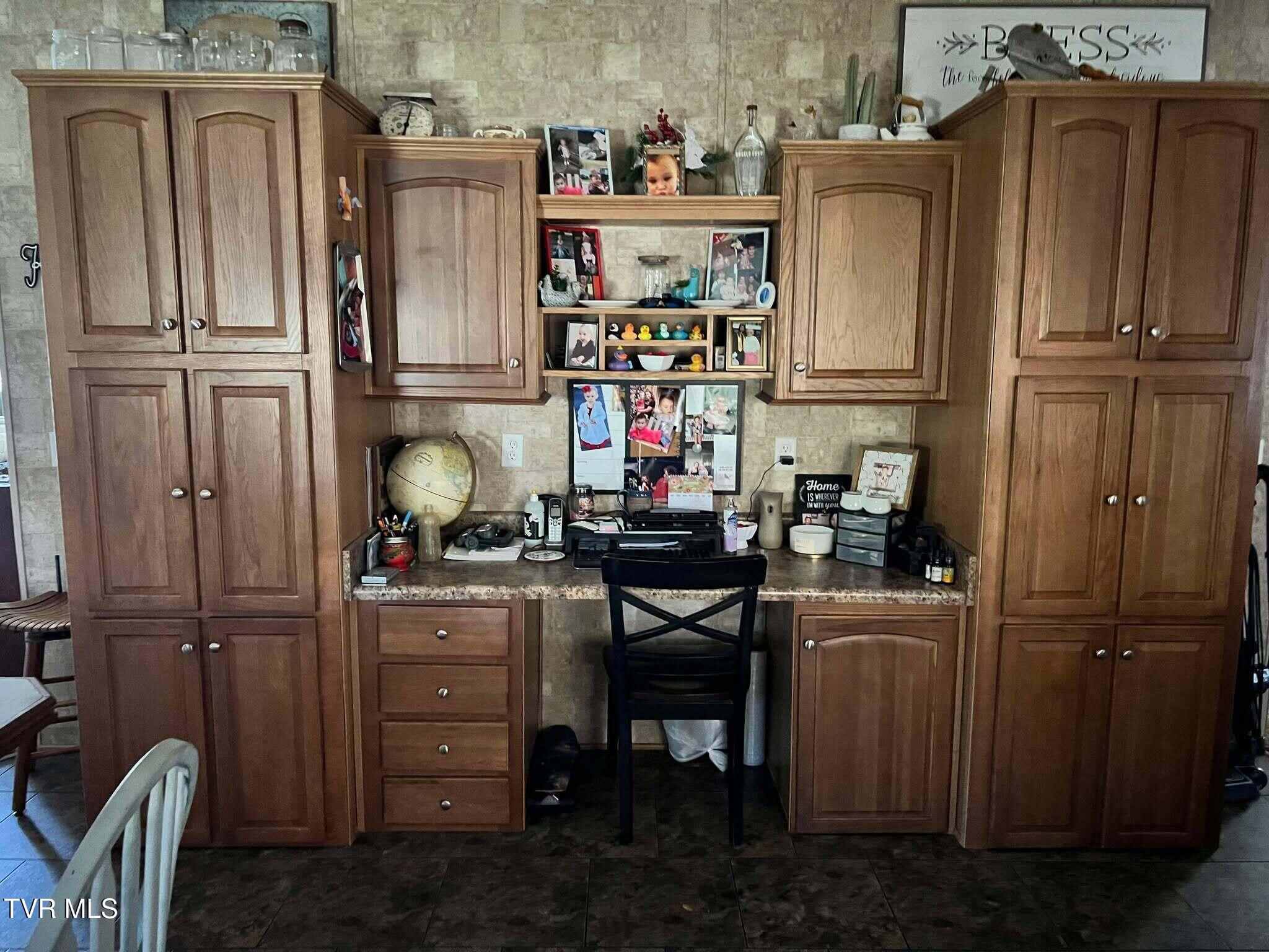 223 Destiny Blake Drive, Jonesville, Virginia image 13