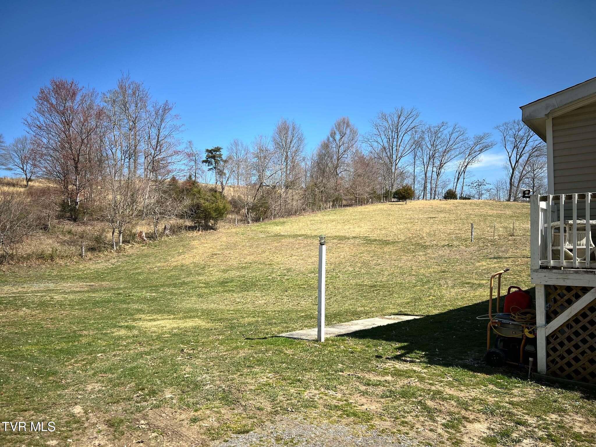 223 Destiny Blake Drive, Jonesville, Virginia image 9