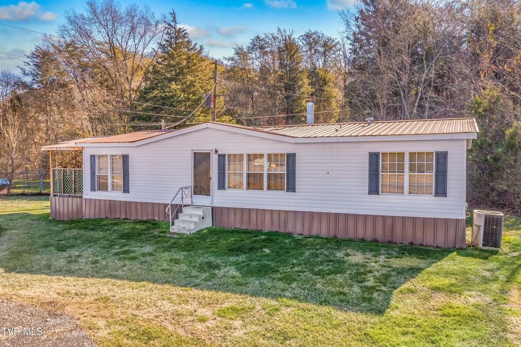 Photo of 9945 Highway 11w, Mooresburg, TN 37811 (MLS # 9987407)