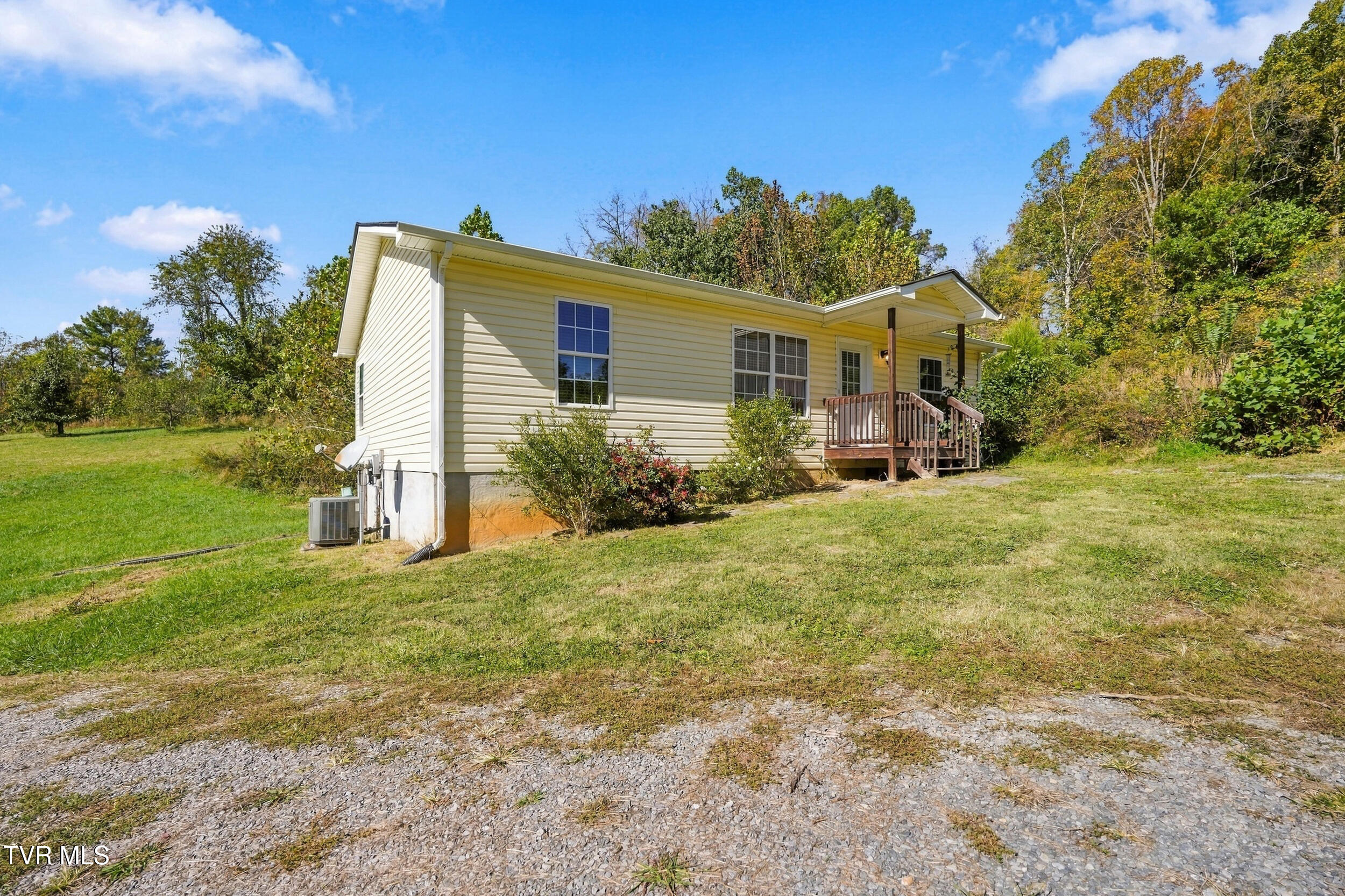 2549 Weaver Pike Pike