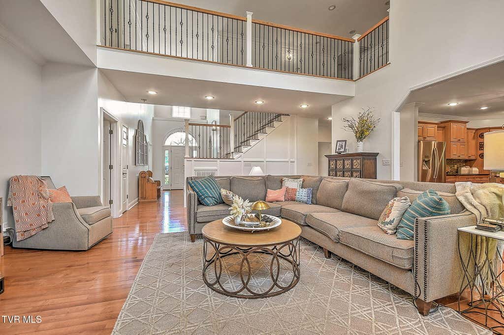 Photo of 2007 Woodfern Place, Kingsport, TN 37660 (MLS # 9997611)