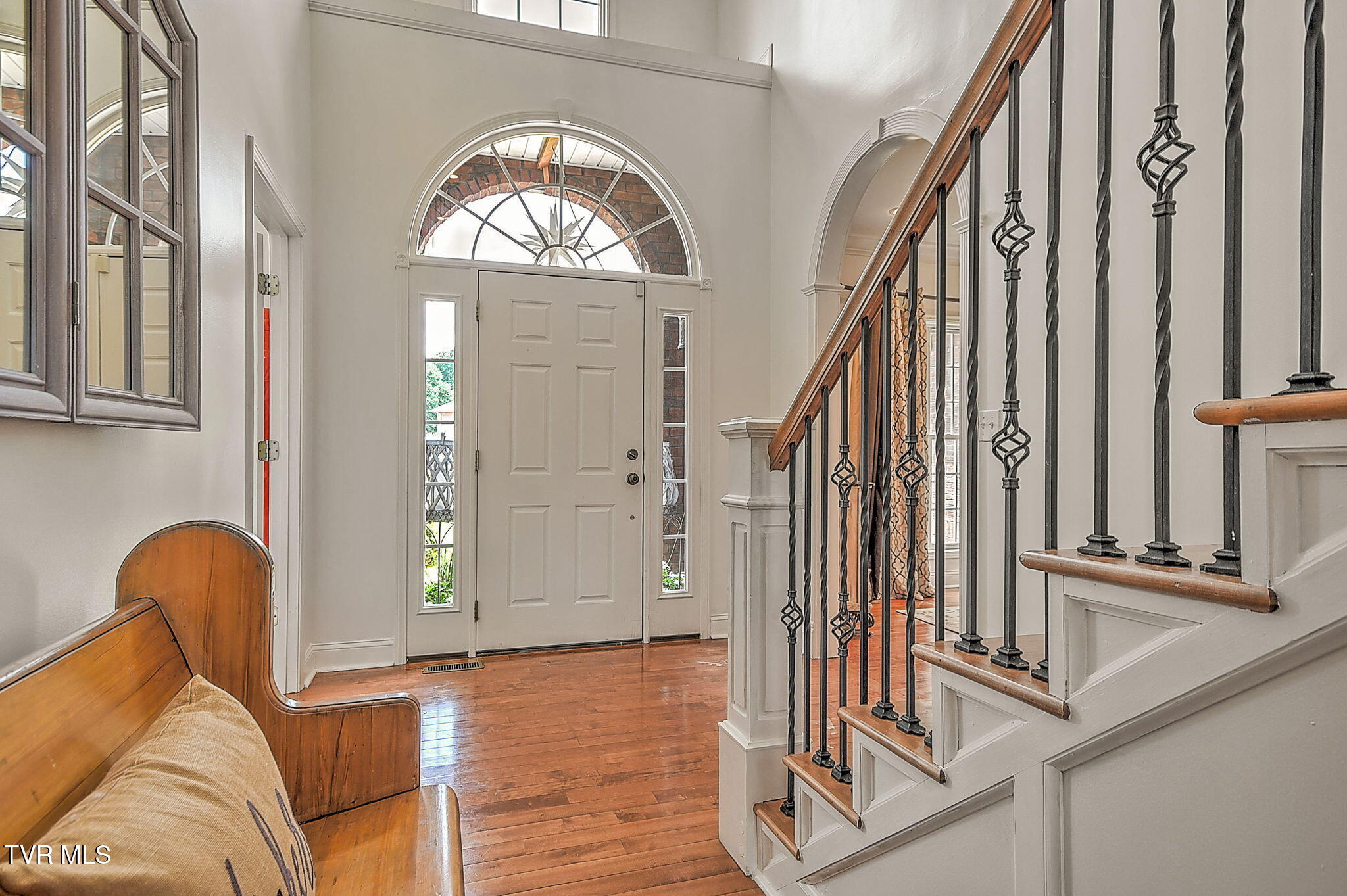 2007 Woodfern Place