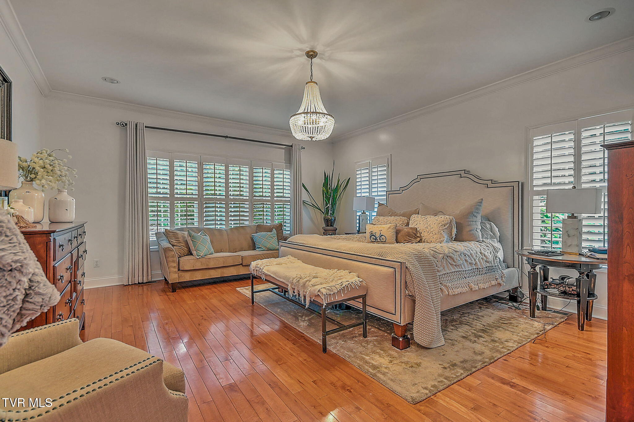 2007 Woodfern Place
