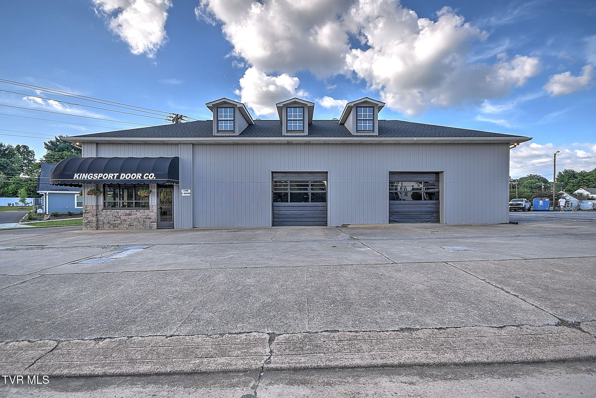 Photo 1 of 68 — 1100 East Center Street, Kingsport, TN 37660