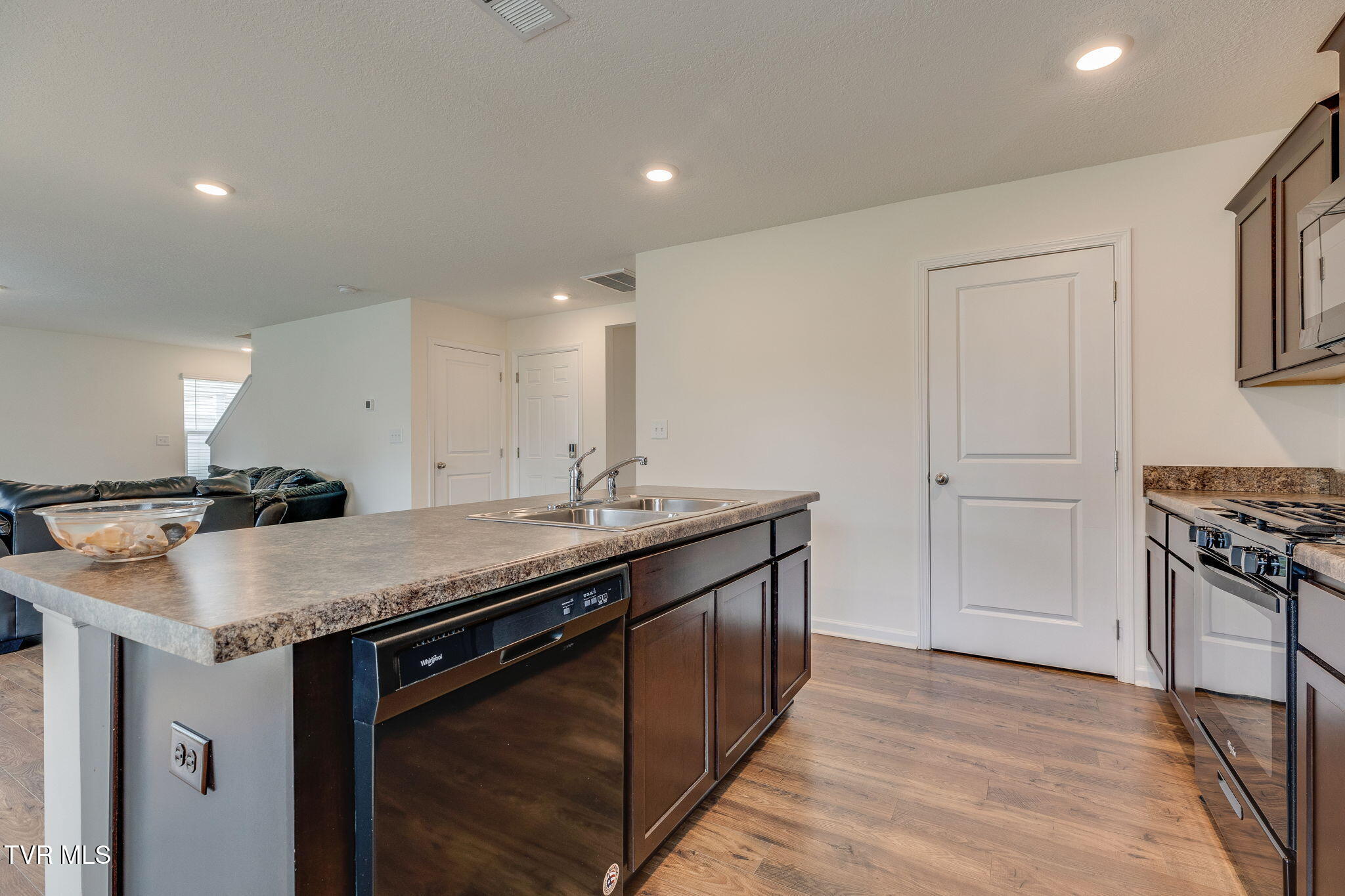 1104 Tay Station, Kingsport, Tennessee image 10