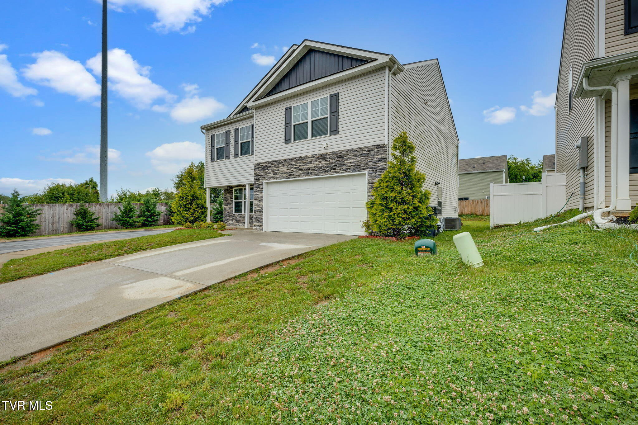 1104 Tay Station, Kingsport, Tennessee image 2