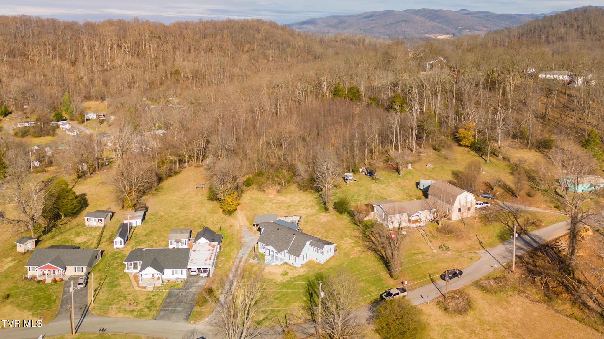 211 Old Siam Rd Road, Elizabethton, Tennessee image 40
