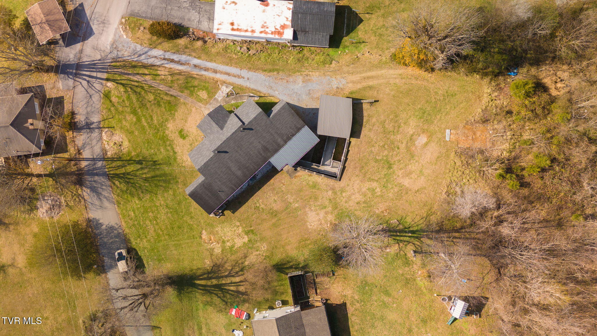 211 Old Siam Rd Road, Elizabethton, Tennessee image 39
