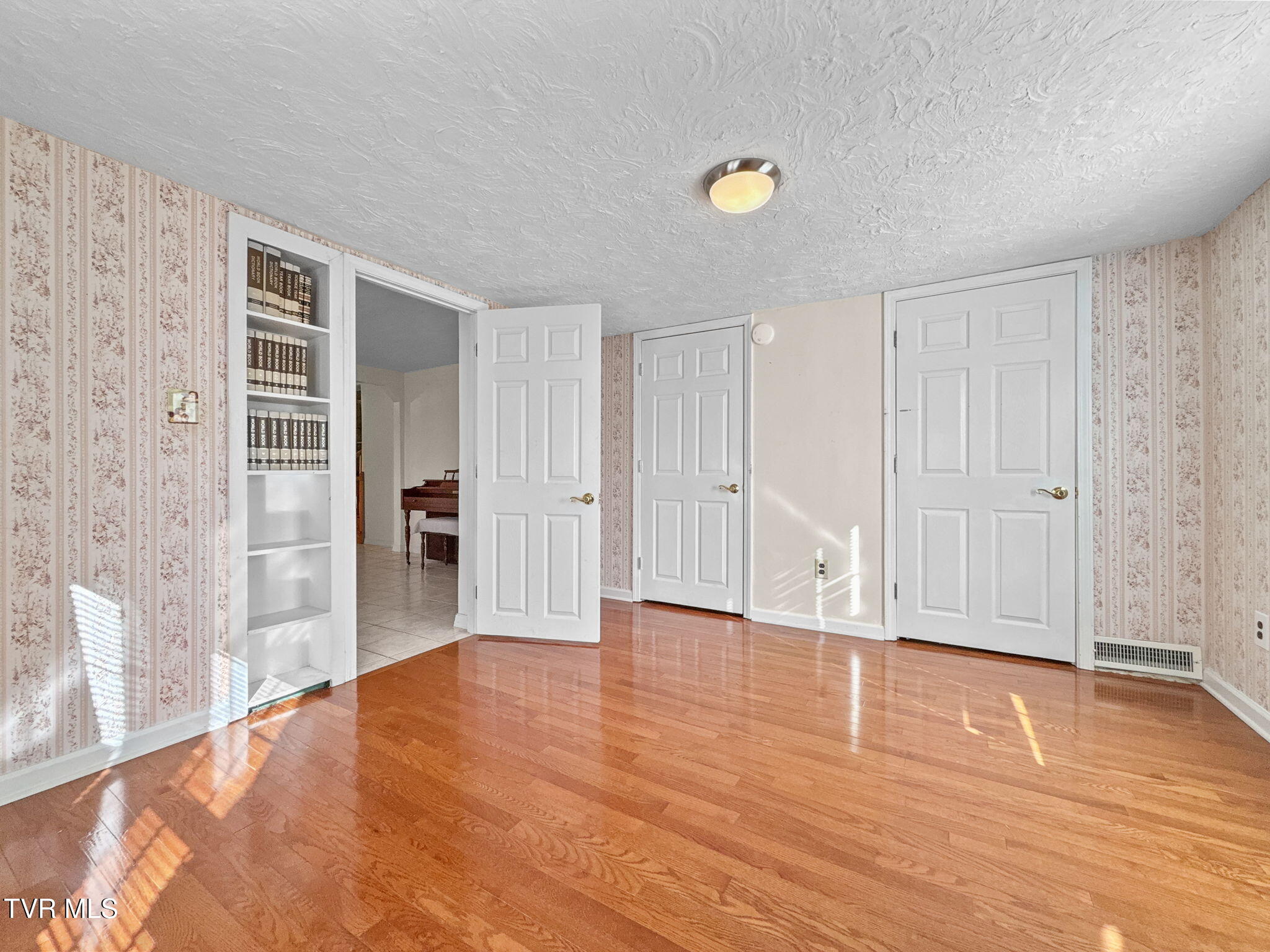 211 Old Siam Rd Road, Elizabethton, Tennessee image 19