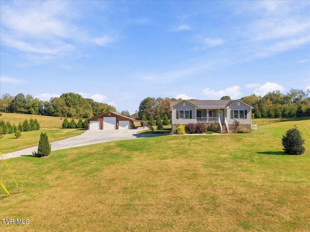 Photo of 215 Pine Ridge Drive, Afton, TN 37616 (MLS # 10002542)