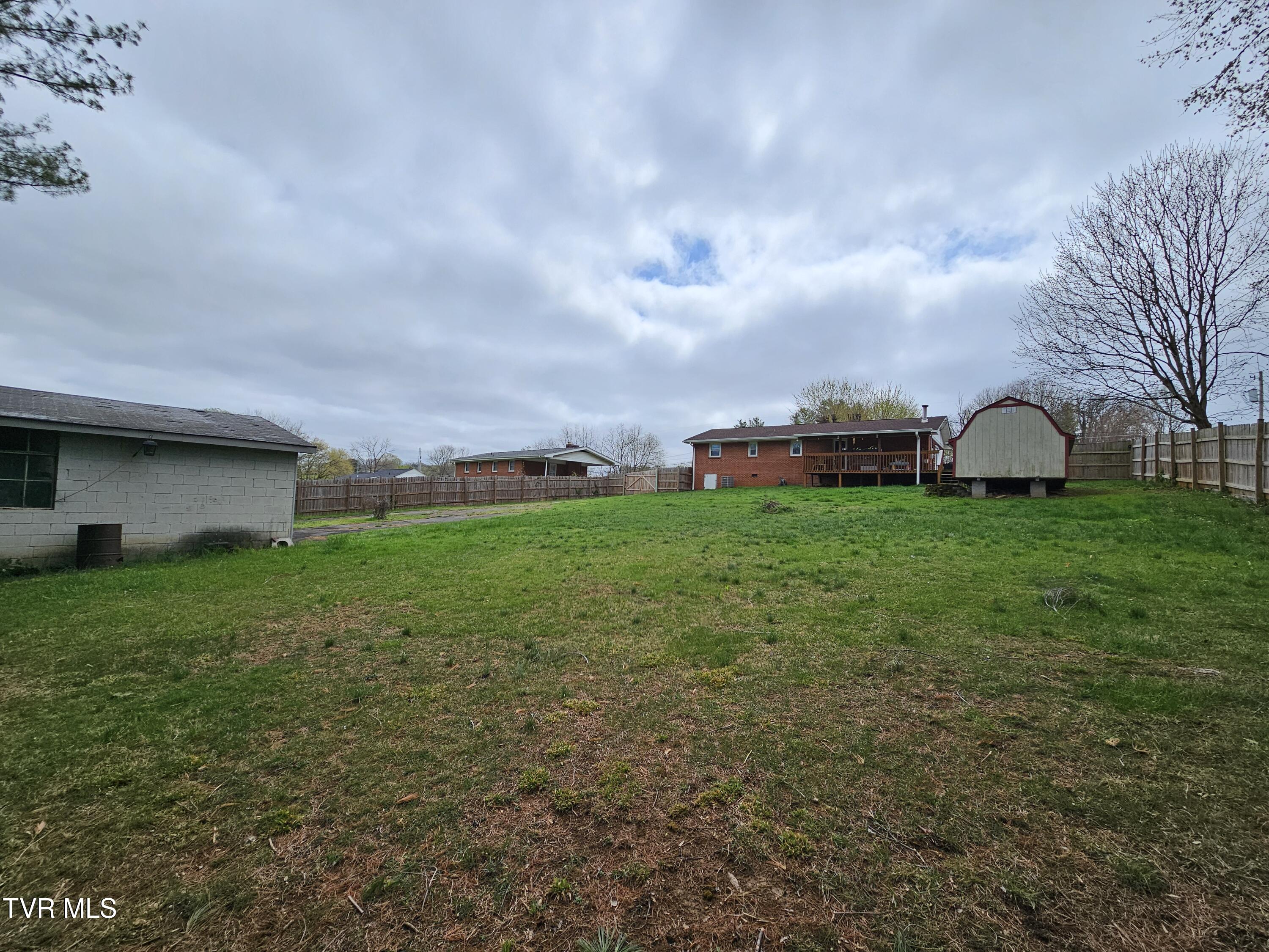 2029 Dave Buck Road, Johnson City, Tennessee image 35