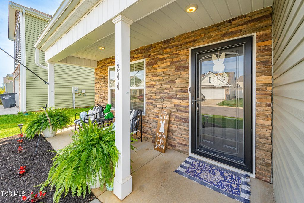 Photo of 1244 Stamp Lodge Road, Kingsport, TN 37660 (MLS # 9993579)