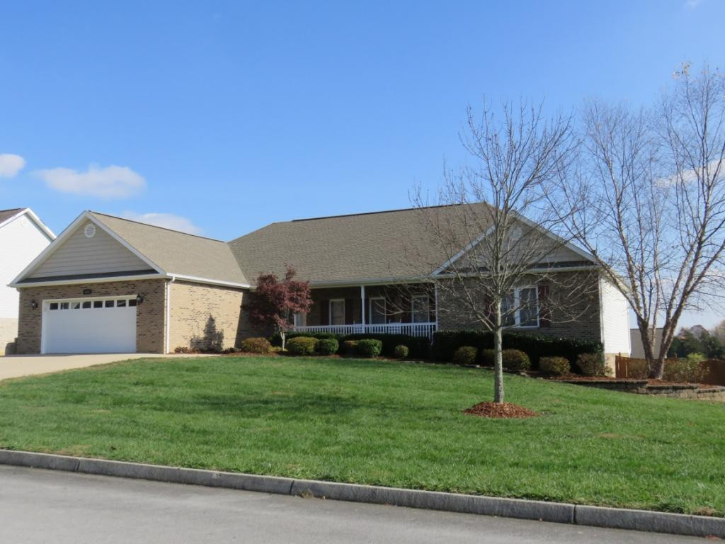 Photo 1 of 26 — 1211 Glen Abbey Way, Gray, TN 37615