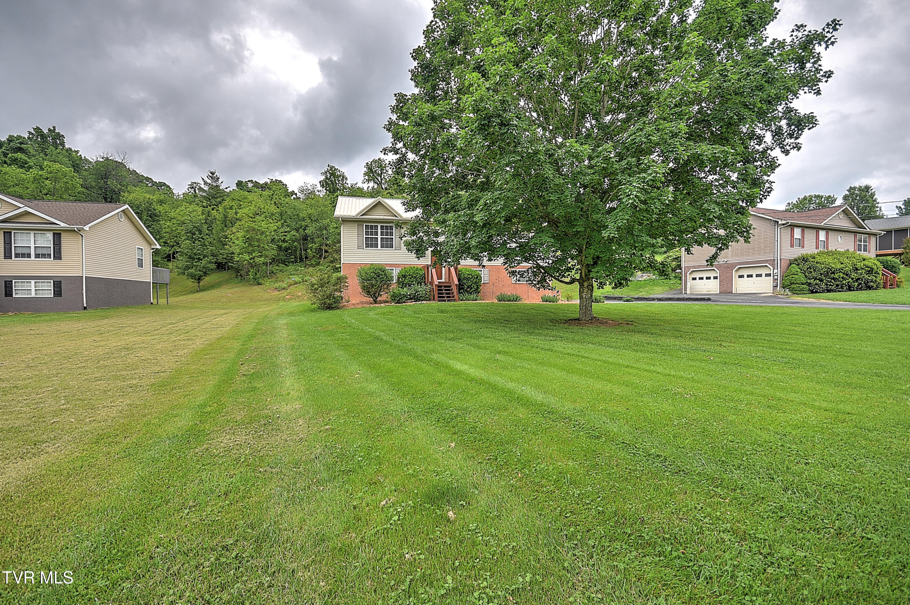 231 Maple Ridge Drive, Jonesborough, Tennessee image 6
