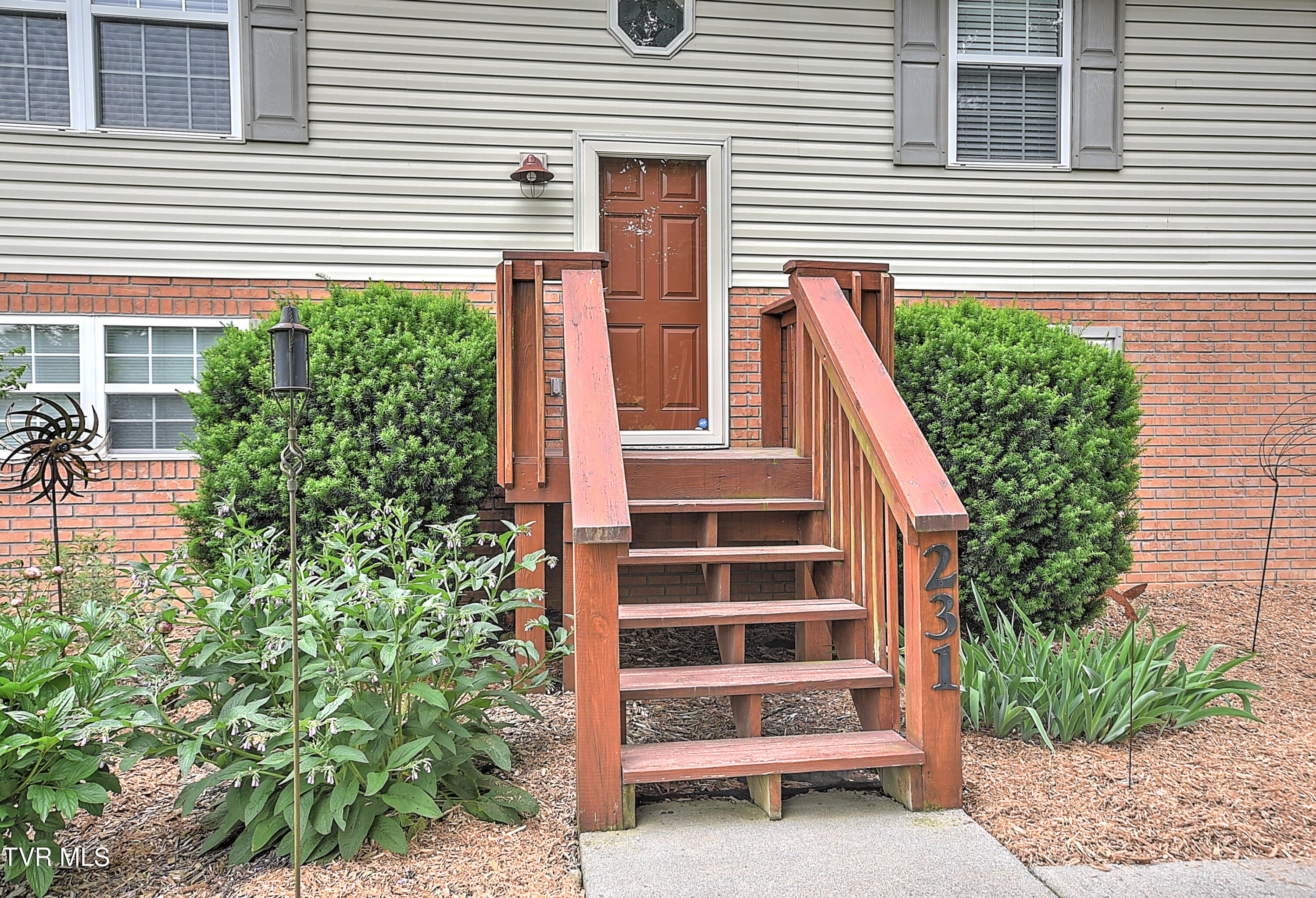 231 Maple Ridge Drive, Jonesborough, Tennessee image 7