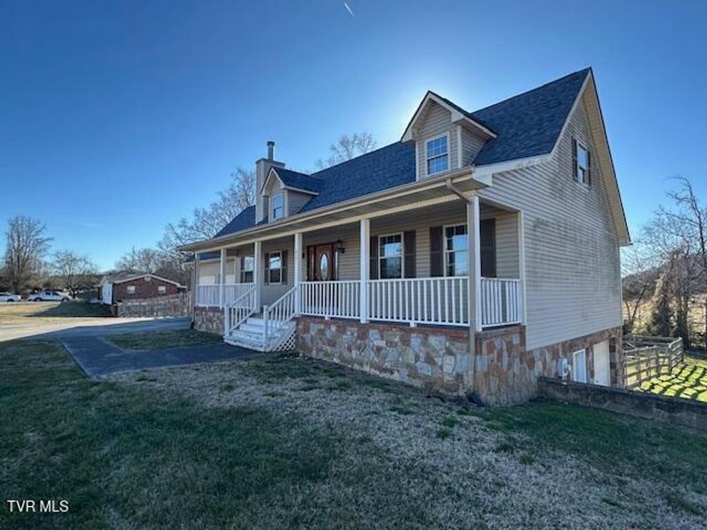 Photo of 457 Terrace View Drive, Bean Station, TN 37708 (MLS # 9990970)
